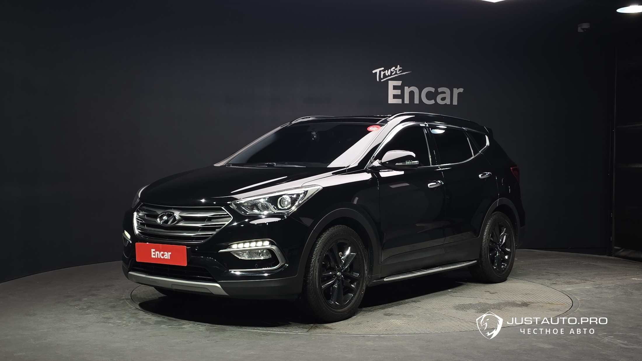 Автомобиль Hyundai Santafe
