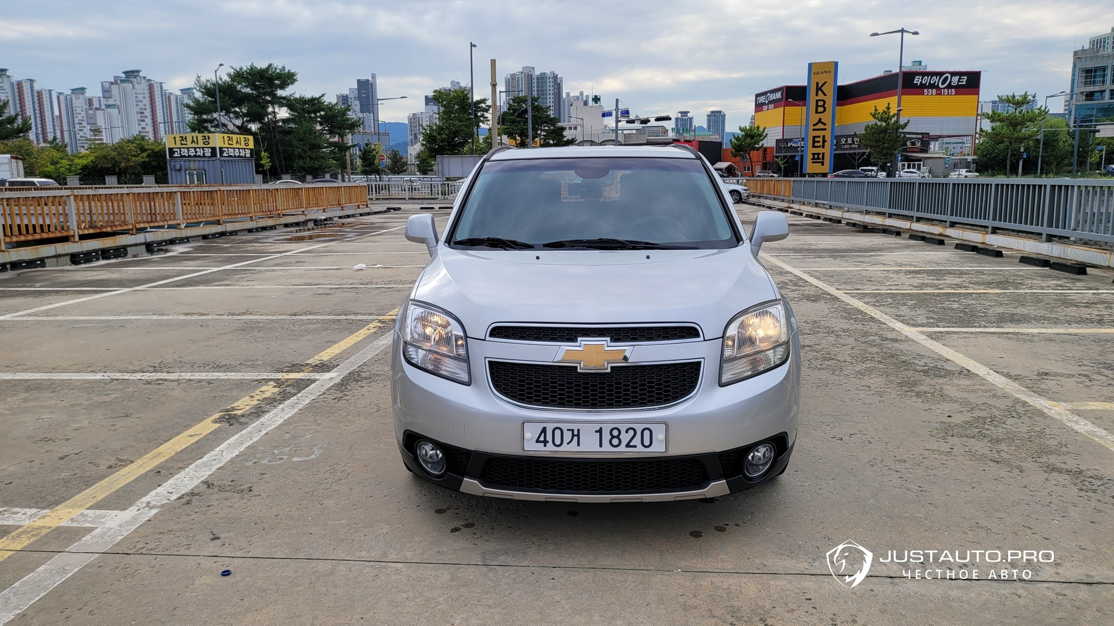 Автомобиль ChevroletGMDaewoo Orlando