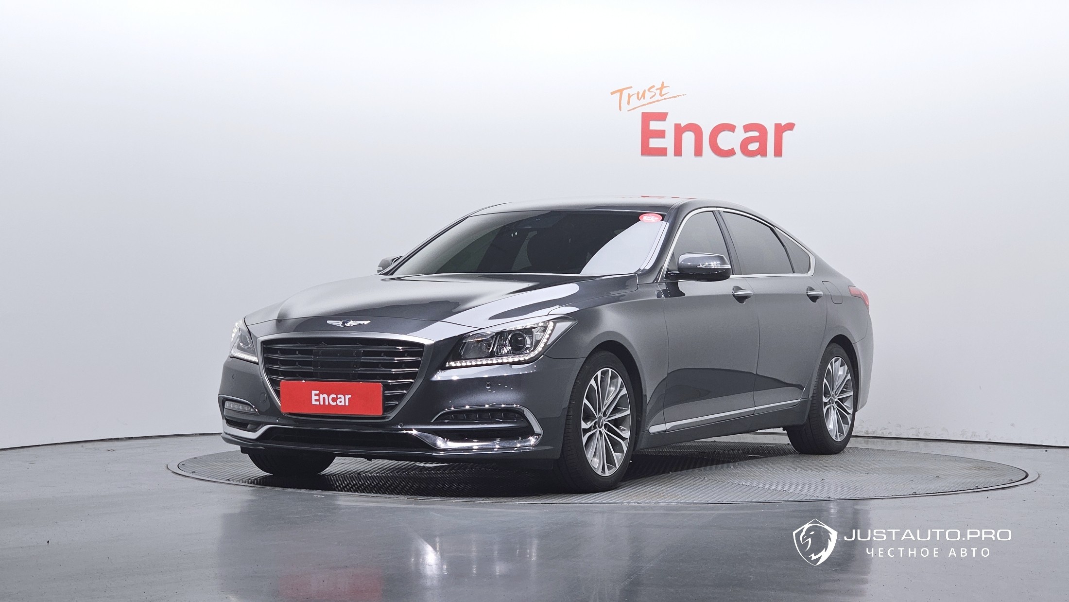 Автомобиль Genesis G80