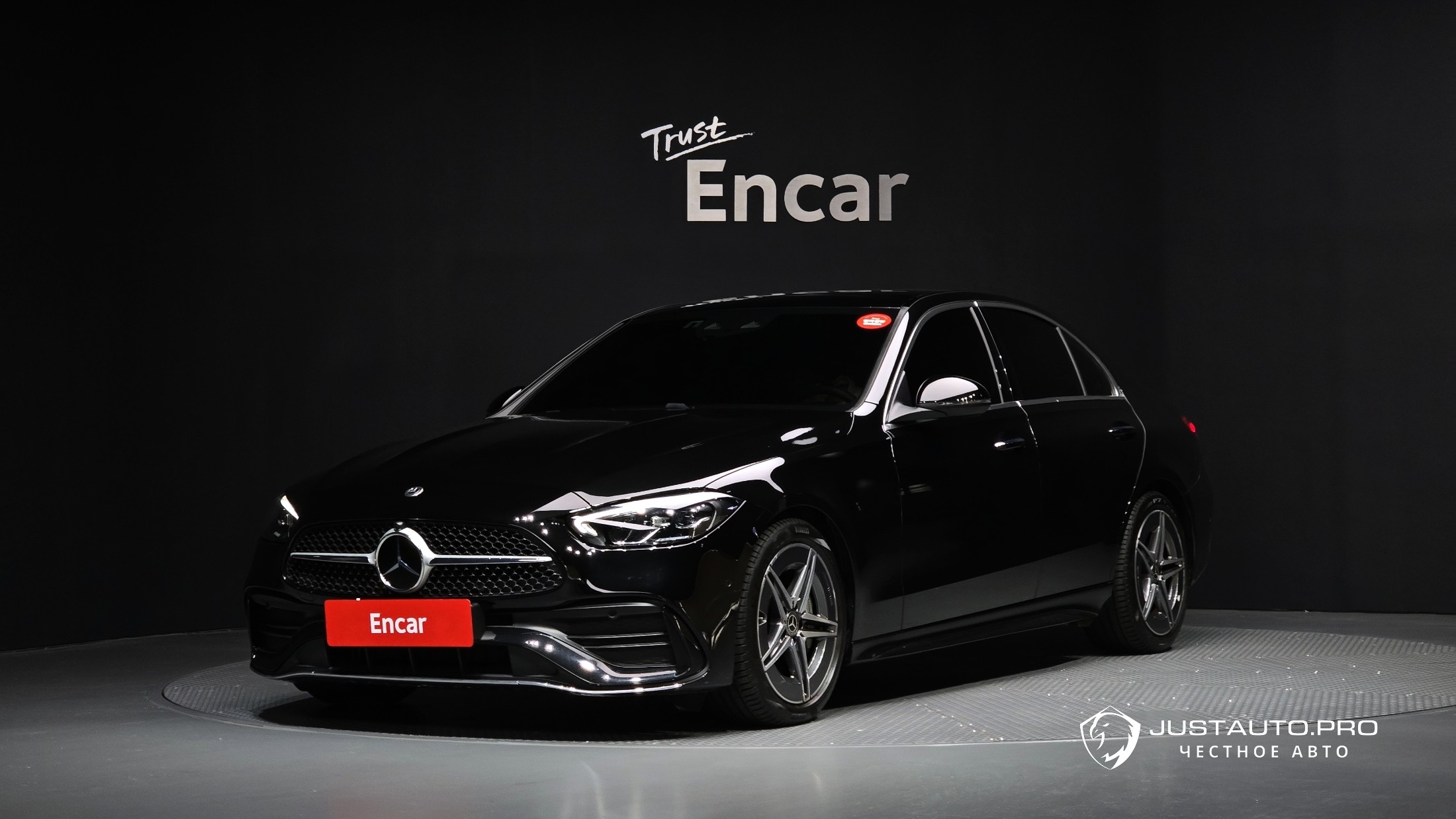 Автомобиль Mercedes-Benz C-Class