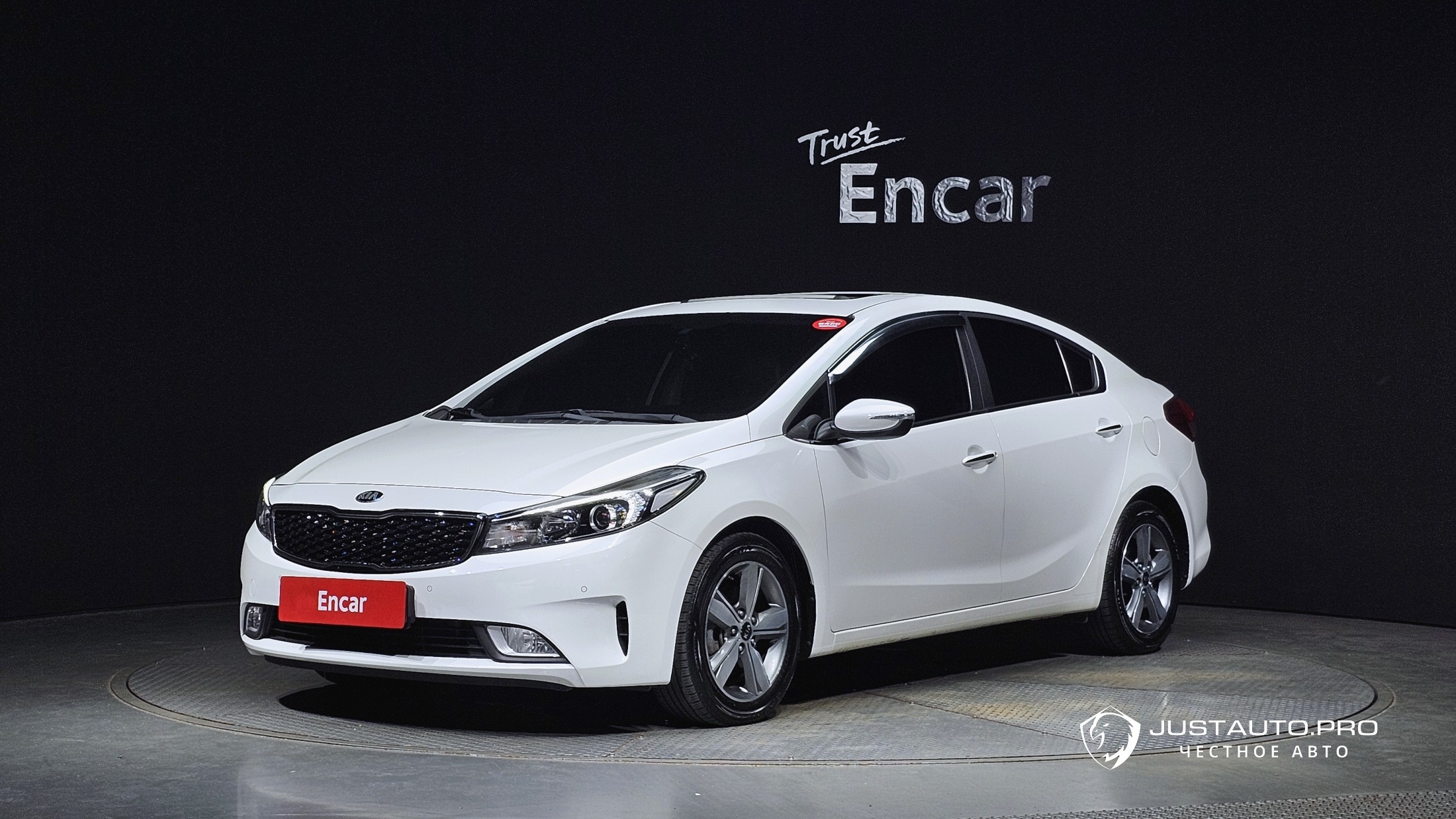 Автомобиль Kia K3