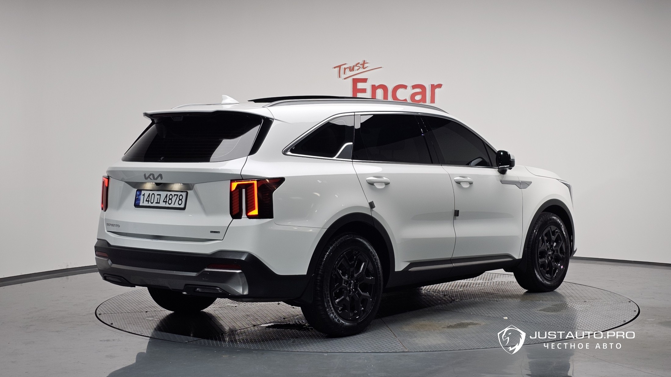 Автомобиль Kia Sorento