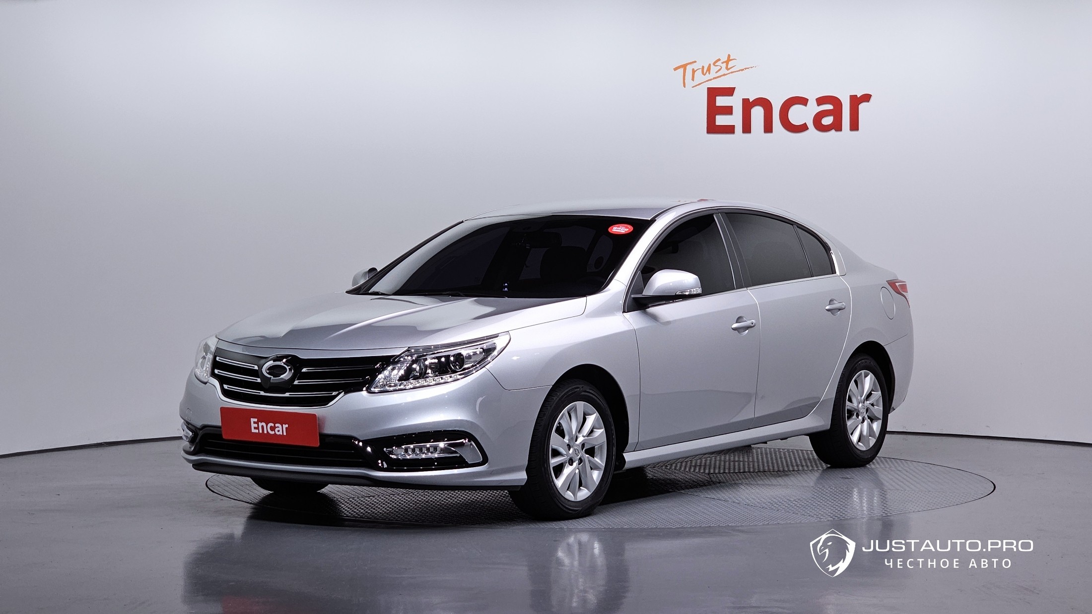 Автомобиль Renault-KoreaSamsung SM5 