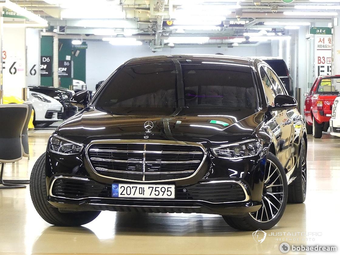Автомобиль Mercedes-Benz S-Class