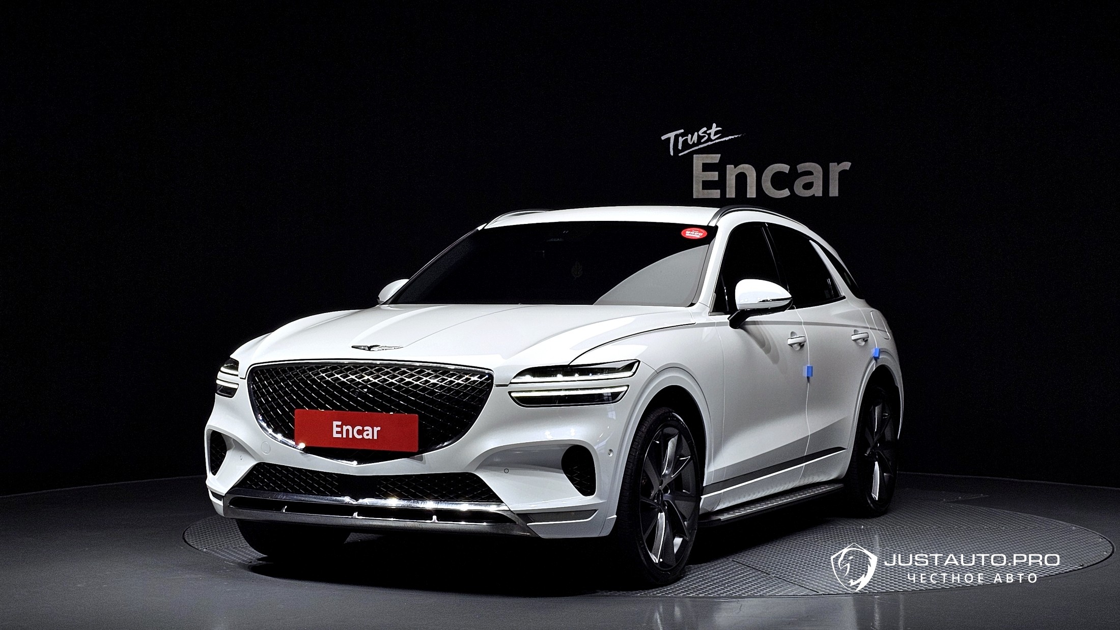 Автомобиль Genesis GV70