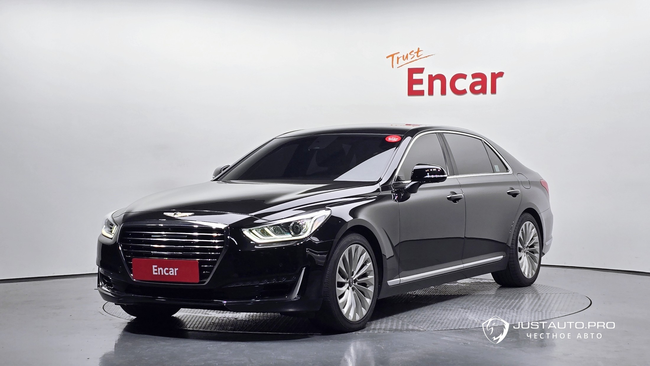 Автомобиль Genesis EQ900