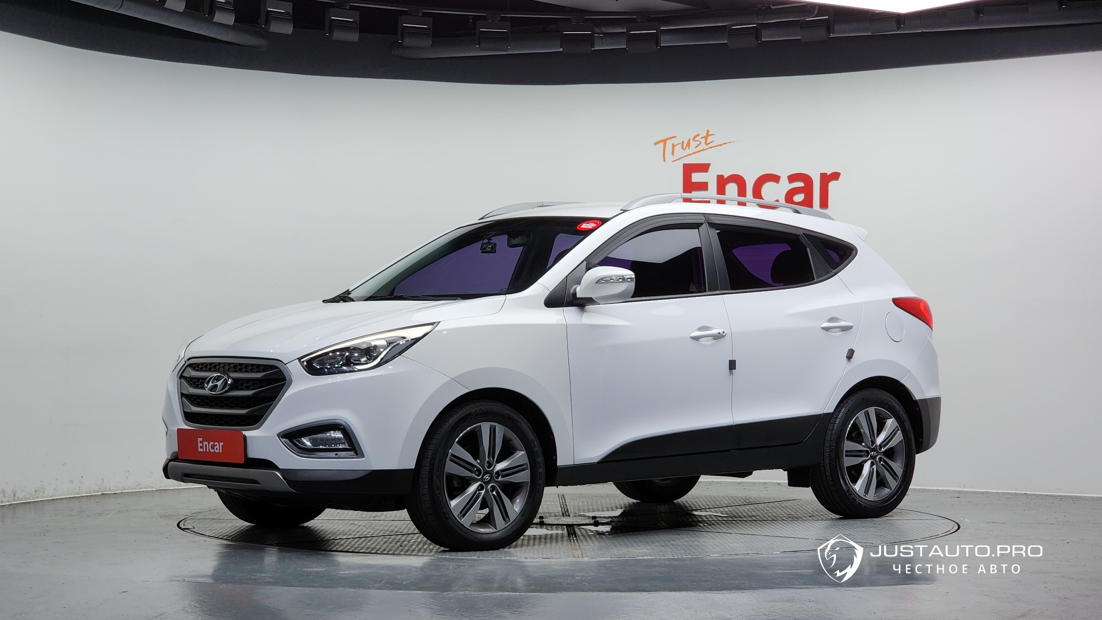 Автомобиль Hyundai Tucson