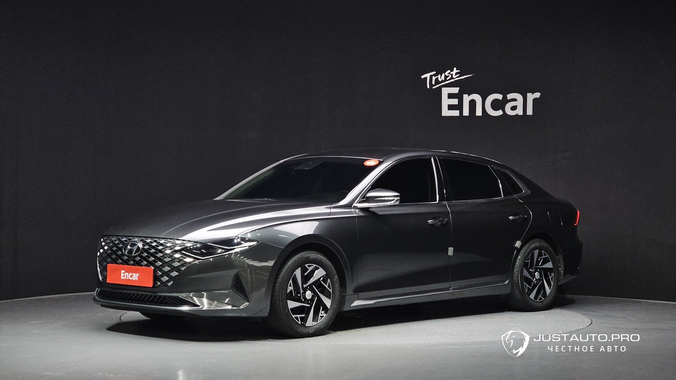 Автомобиль Hyundai Grandeur