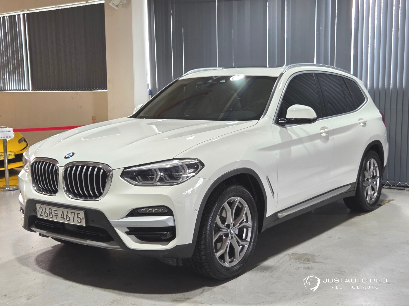 Автомобиль BMW X3