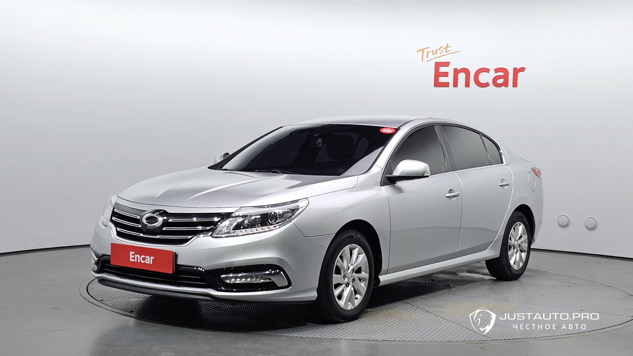 Автомобиль Renault-KoreaSamsung SM5 