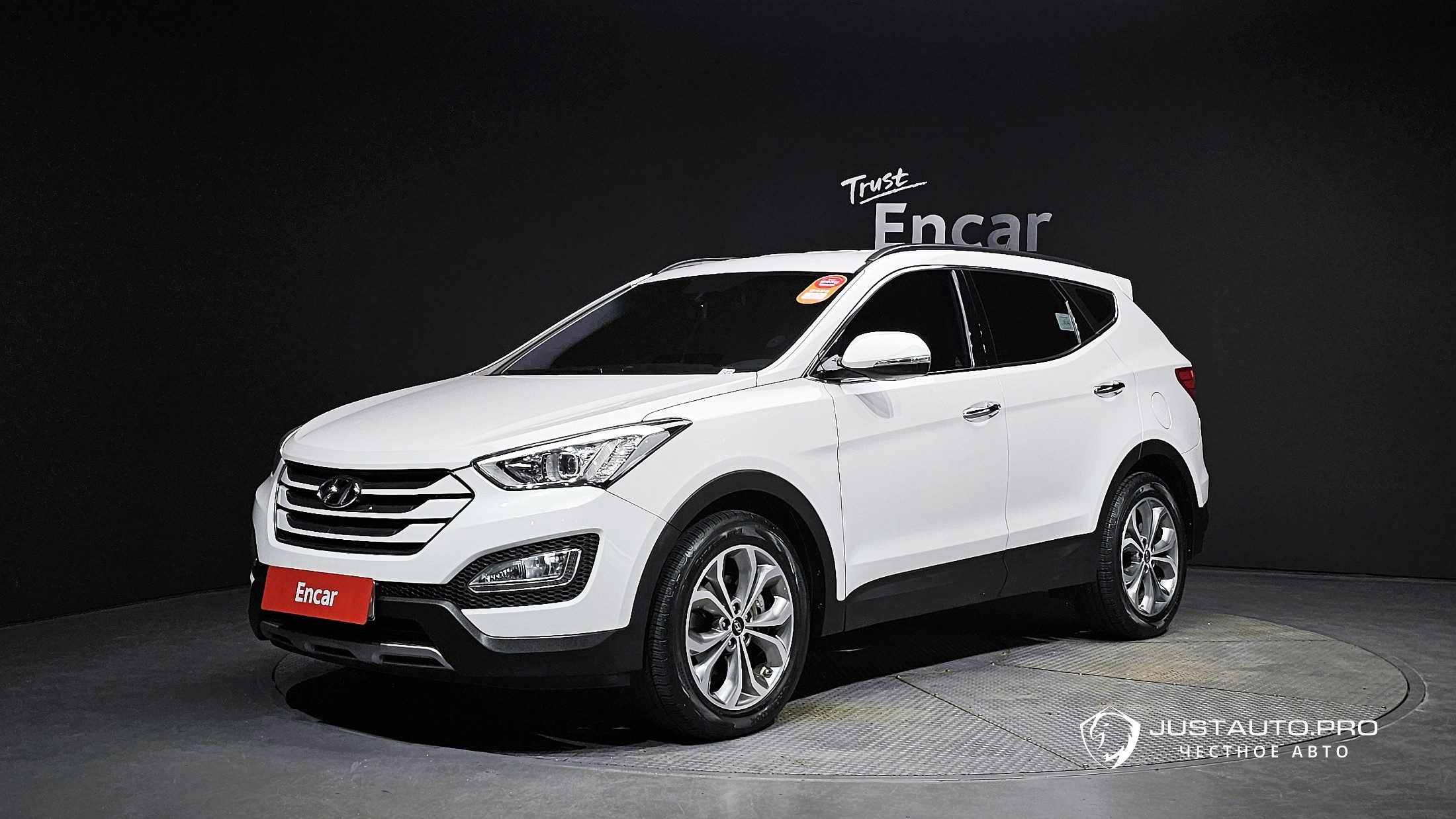 Автомобиль Hyundai Santafe