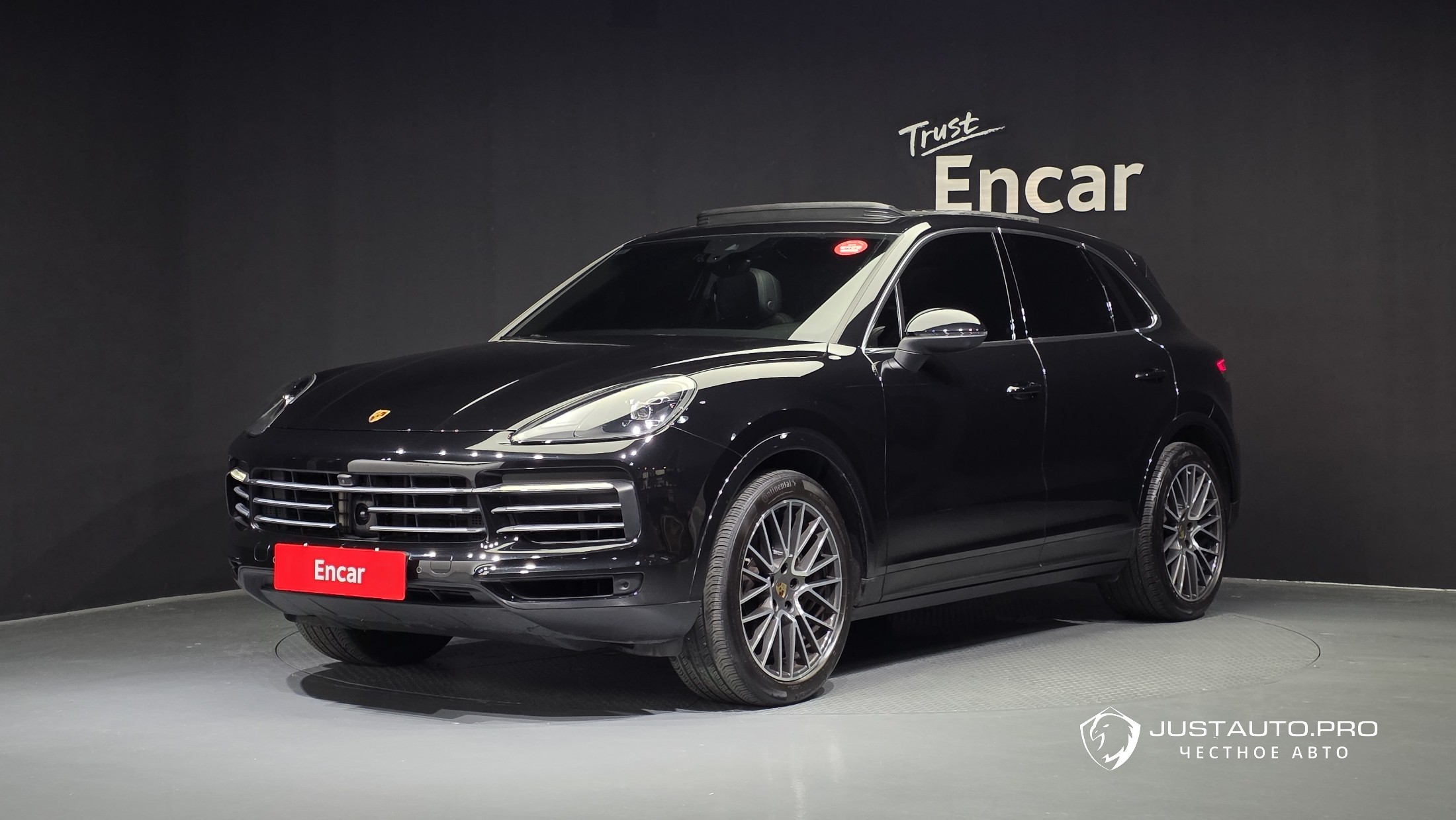 Автомобиль Porsche Cayenne