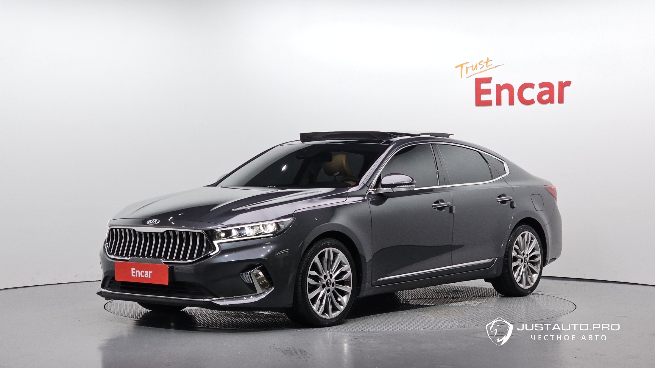 Автомобиль Kia K7