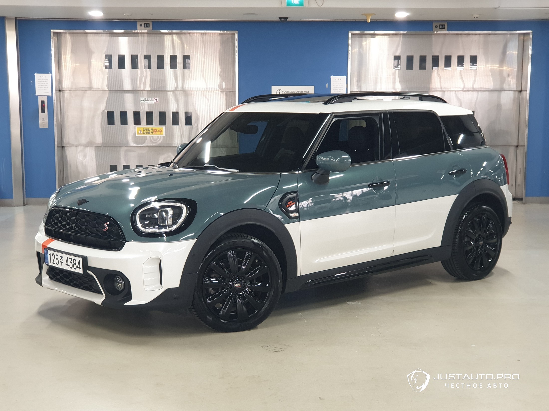 Автомобиль Mini Countryman