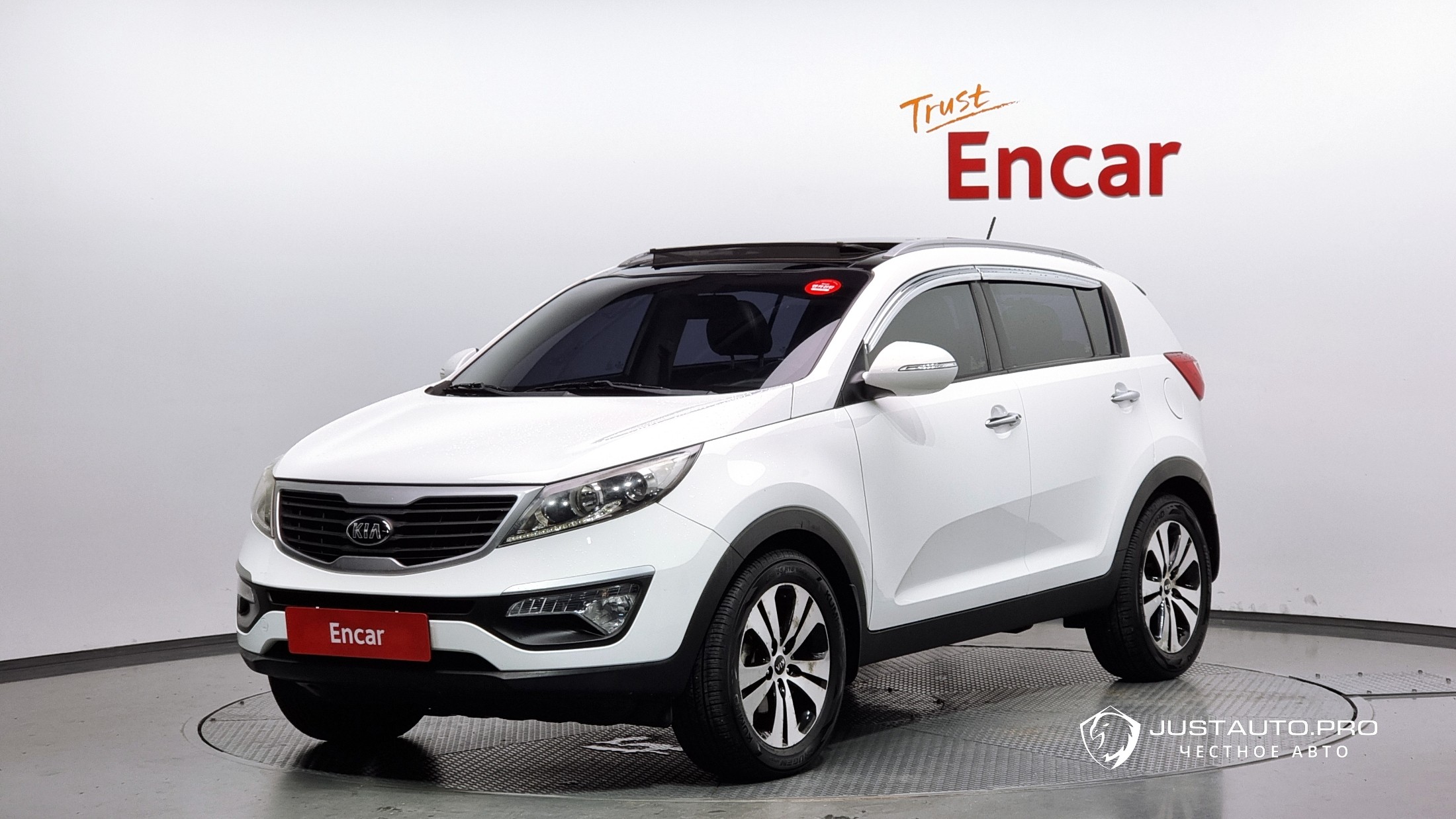 Автомобиль Kia Sportage