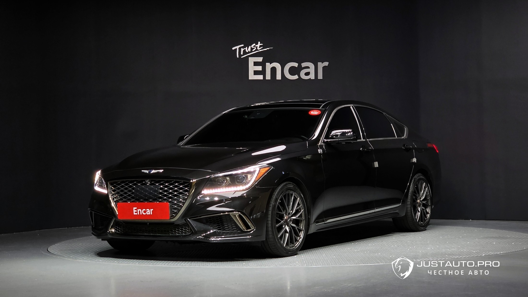 Автомобиль Genesis G80
