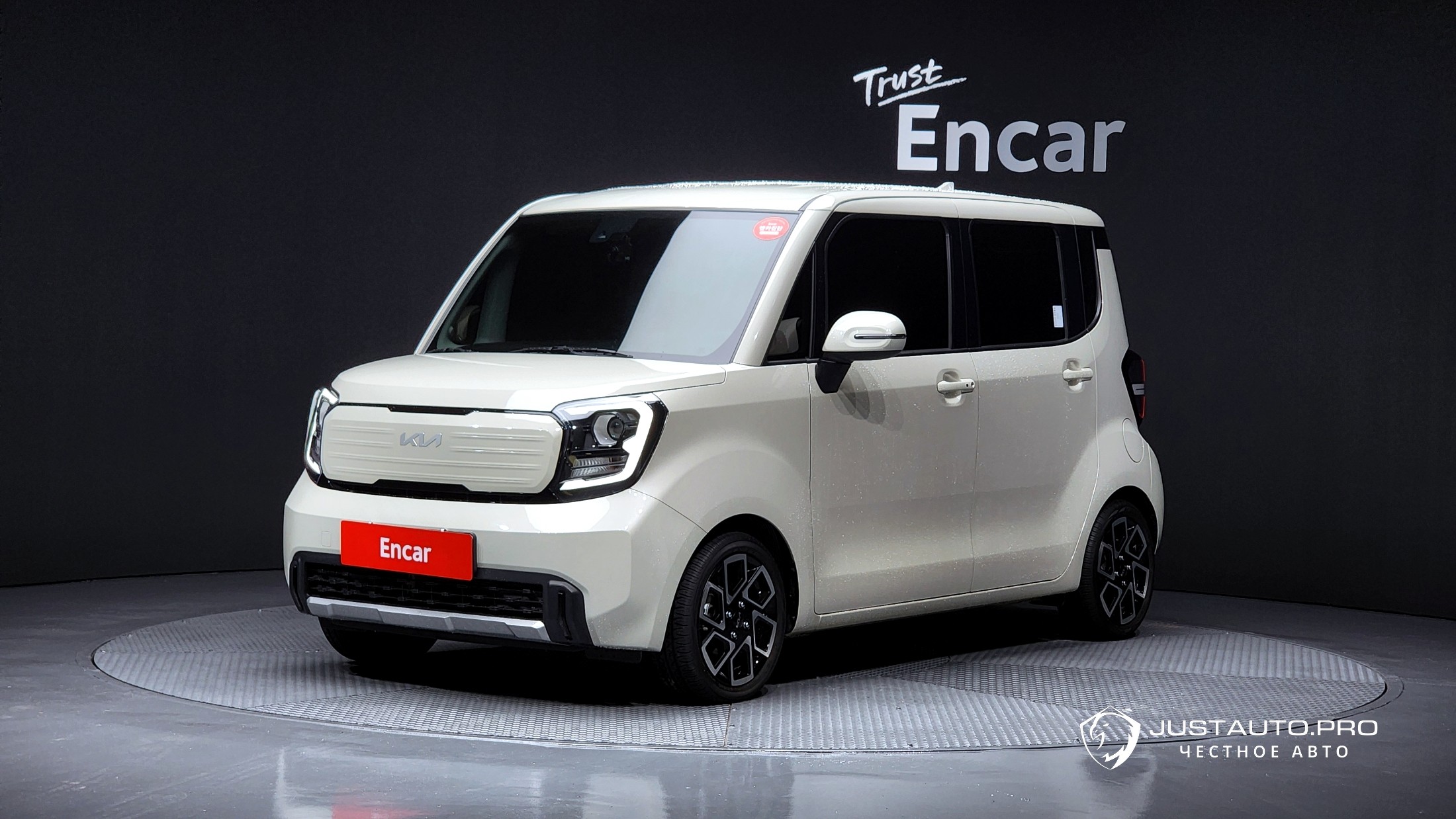 Автомобиль Kia RAY