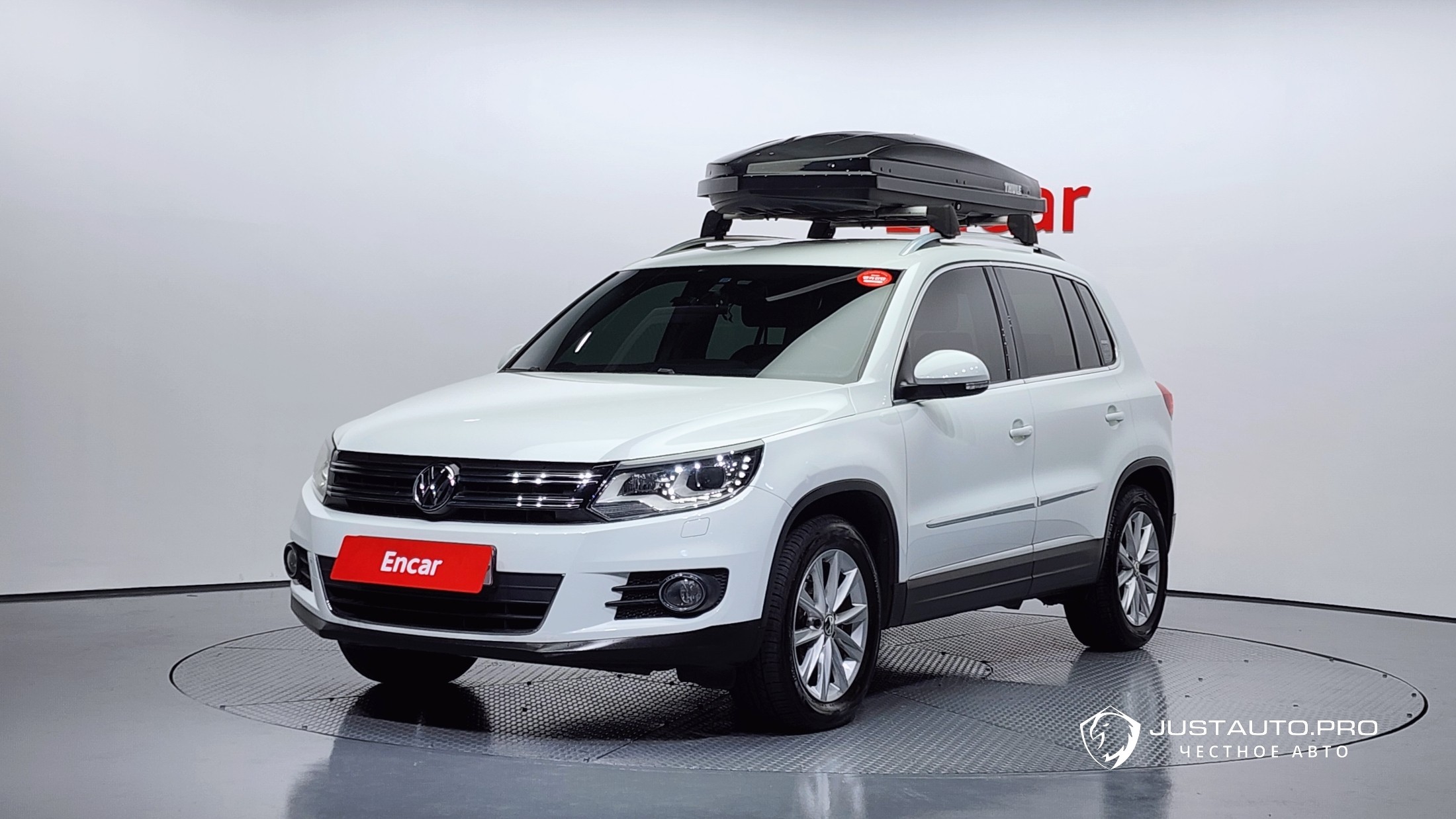 Автомобиль Volkswagen Tiguan