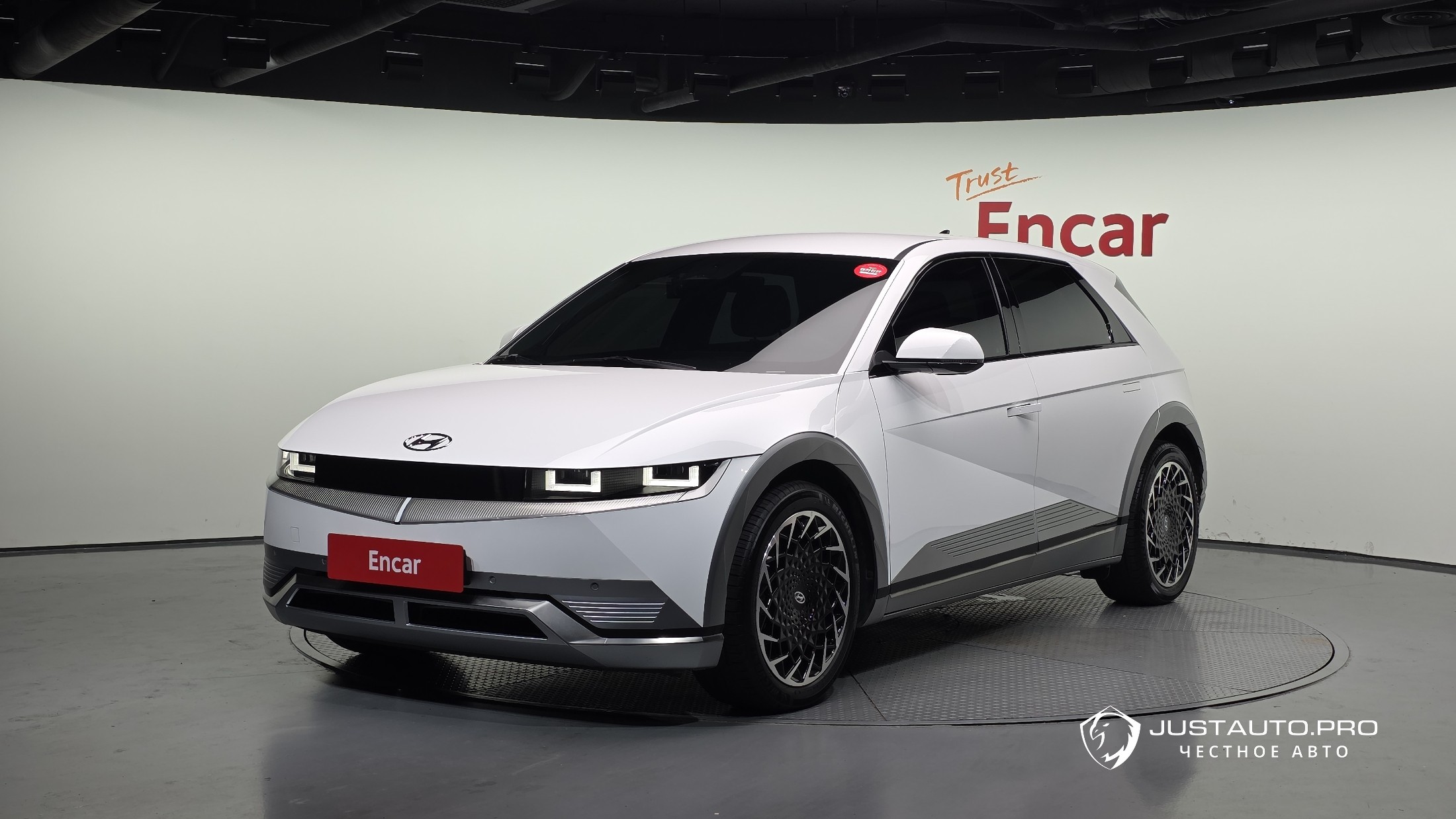 Автомобиль Hyundai Ioniq5