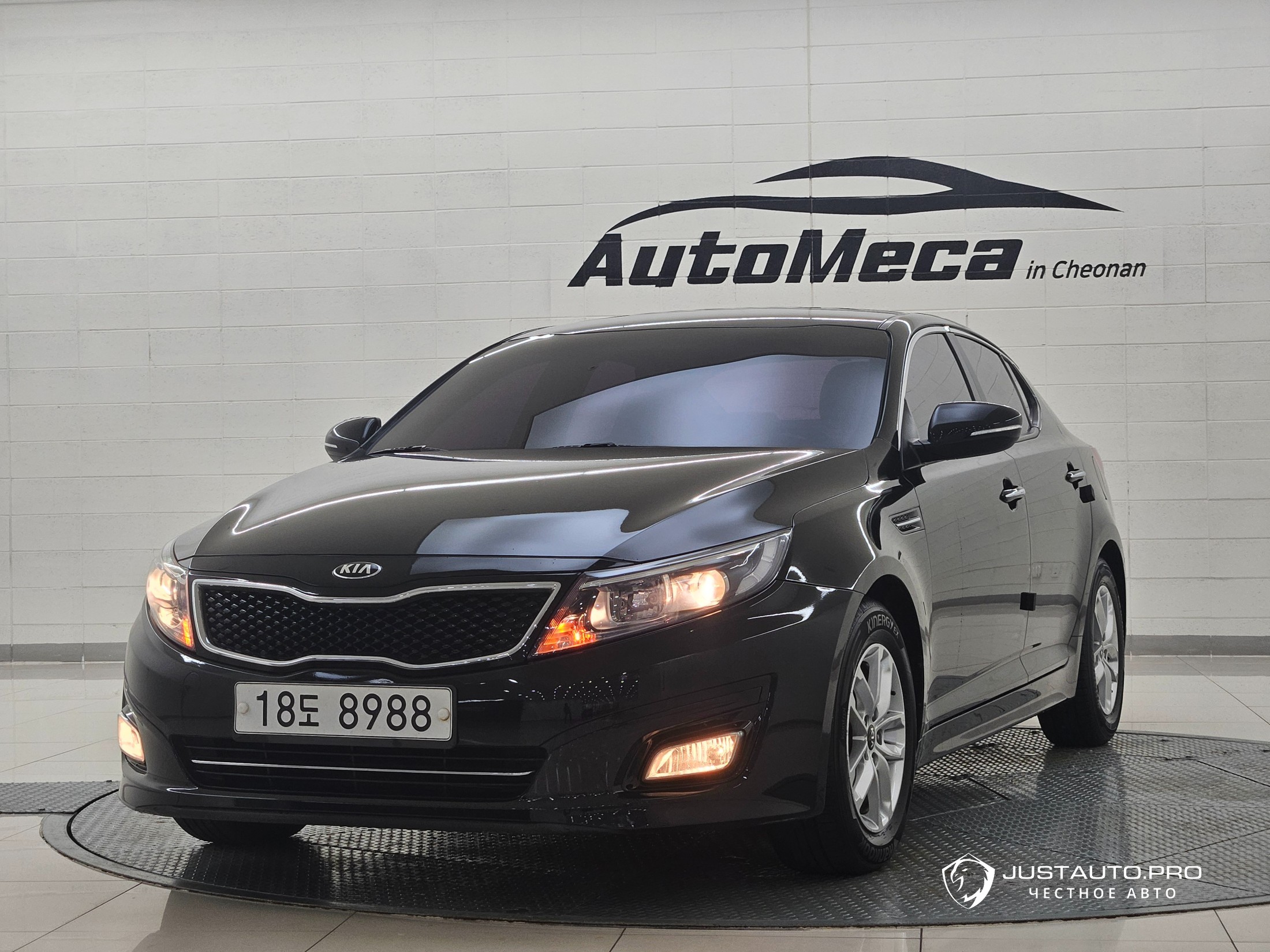 Автомобиль Kia K5