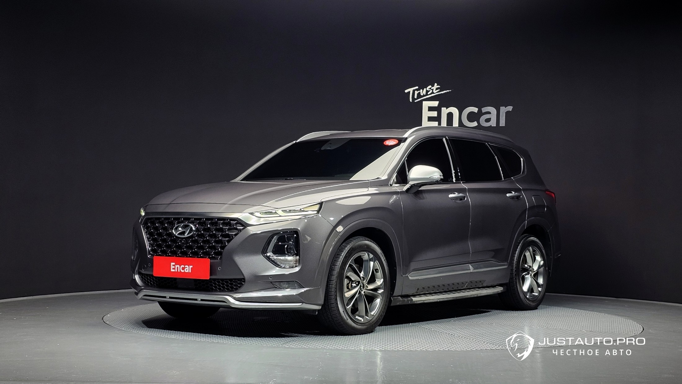 Автомобиль Hyundai Santafe