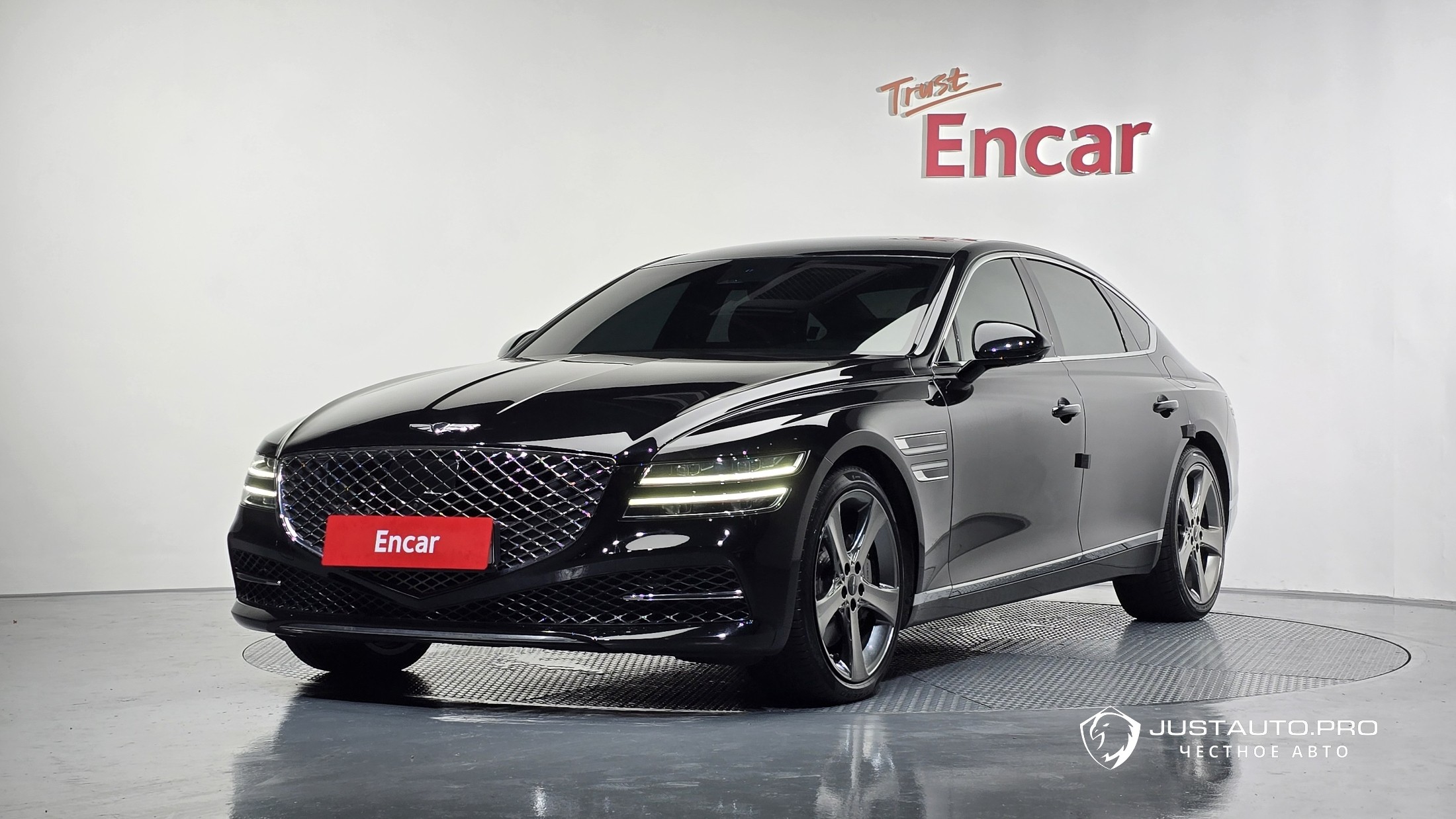 Автомобиль Genesis G80