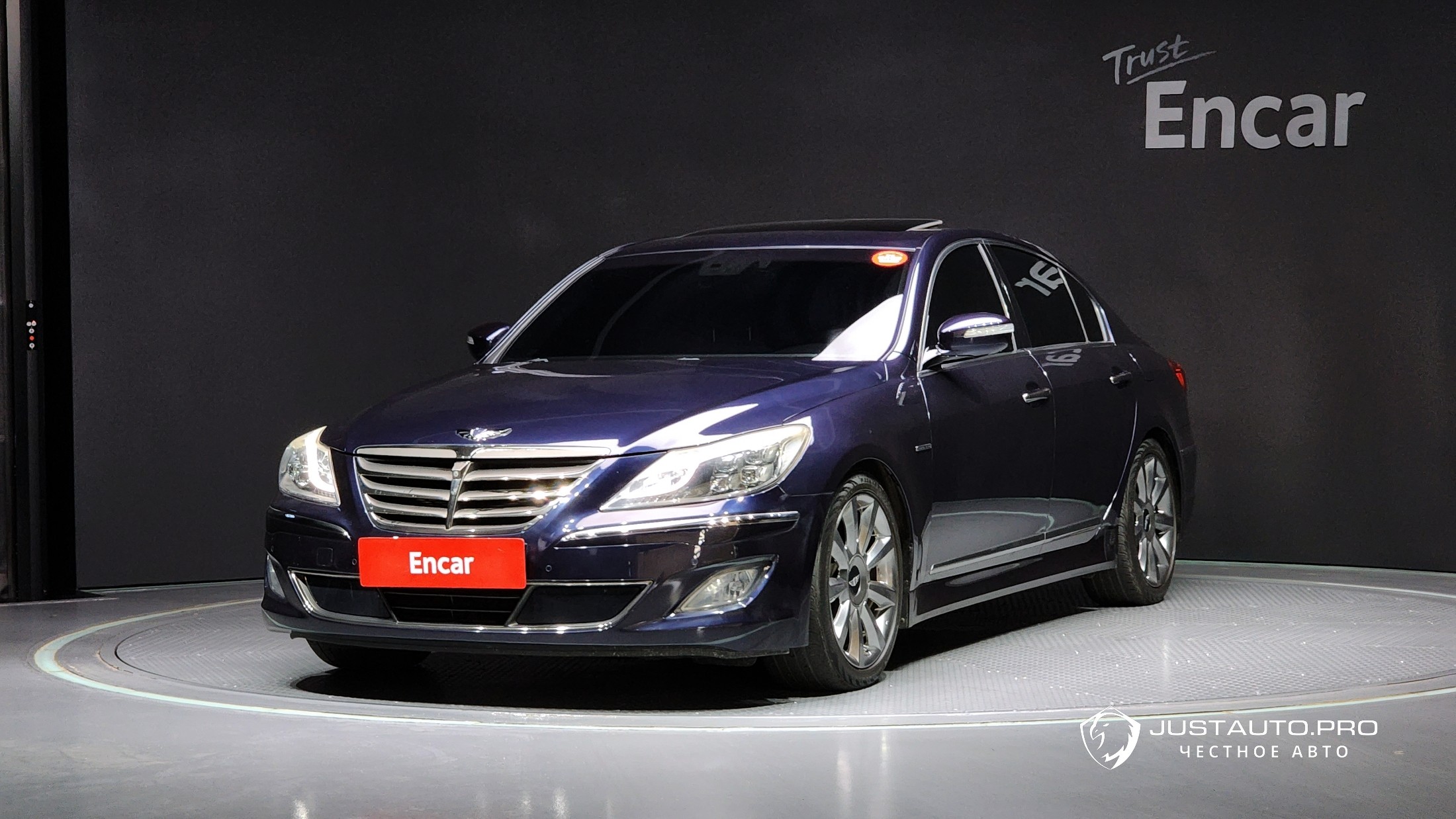 Автомобиль Hyundai Genesis