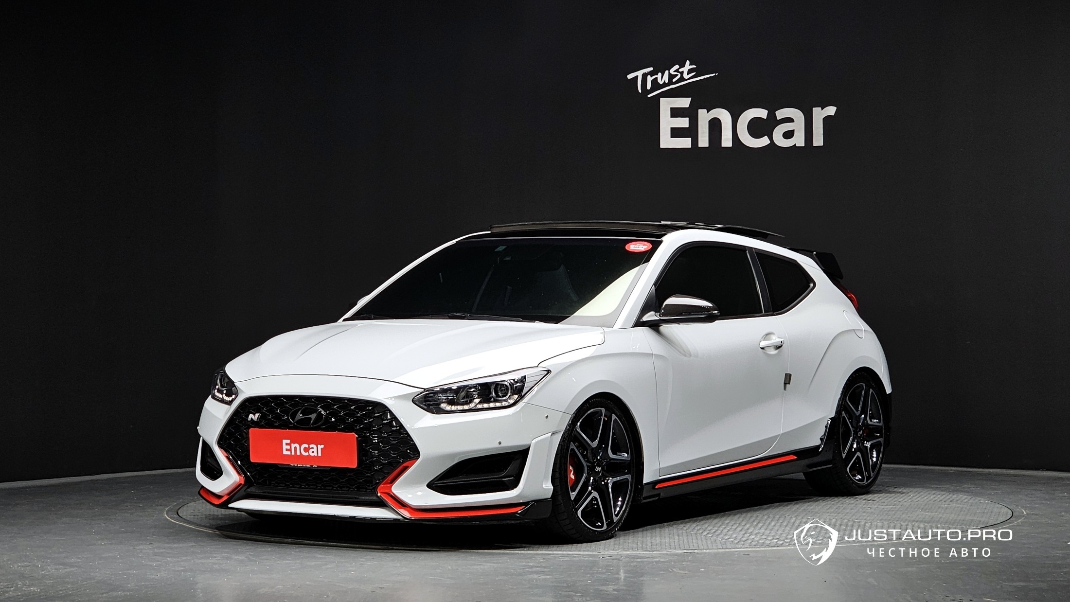 Автомобиль Hyundai Veloster