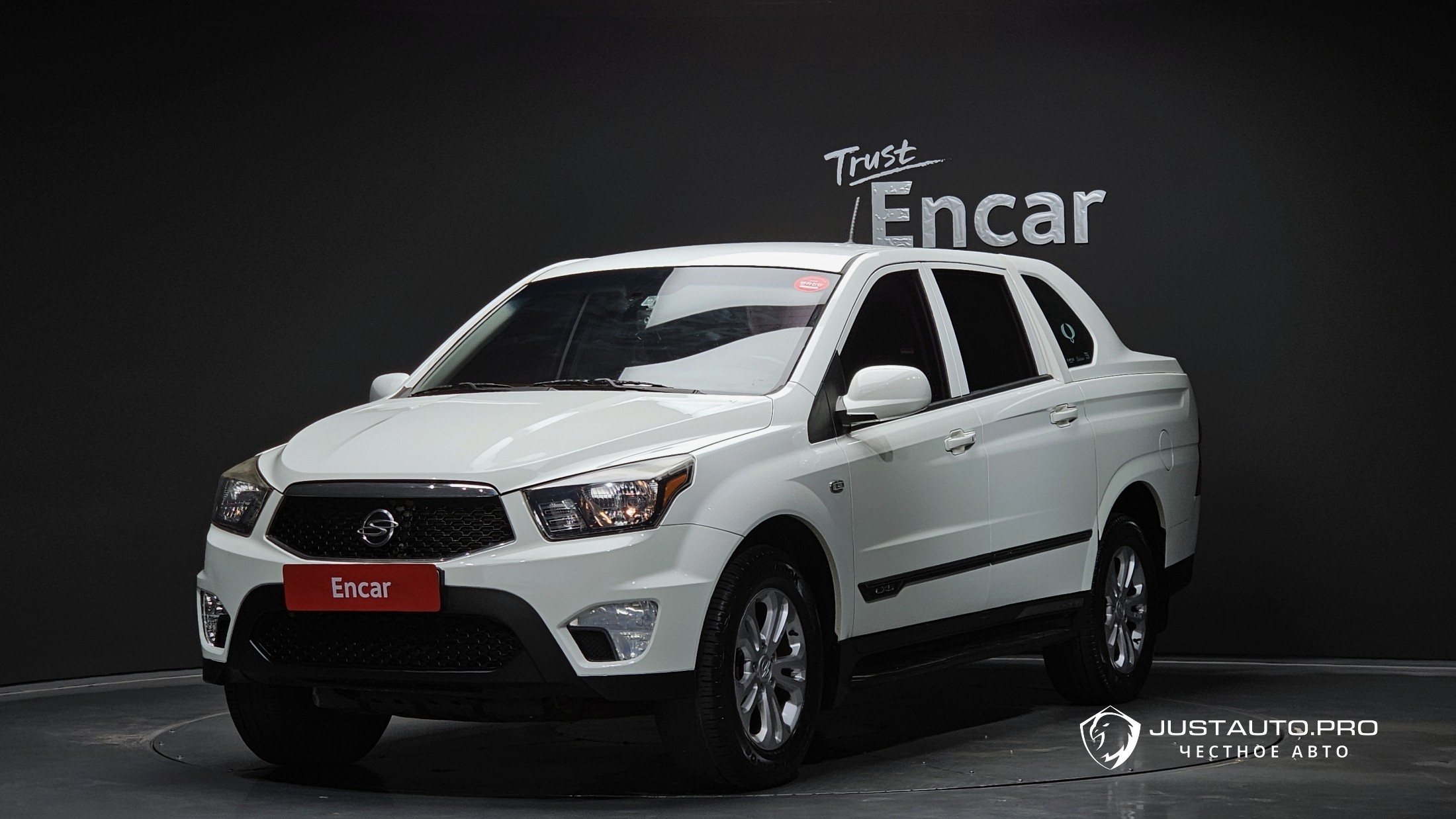 Автомобиль KG_Mobility_Ssangyong KORANDO