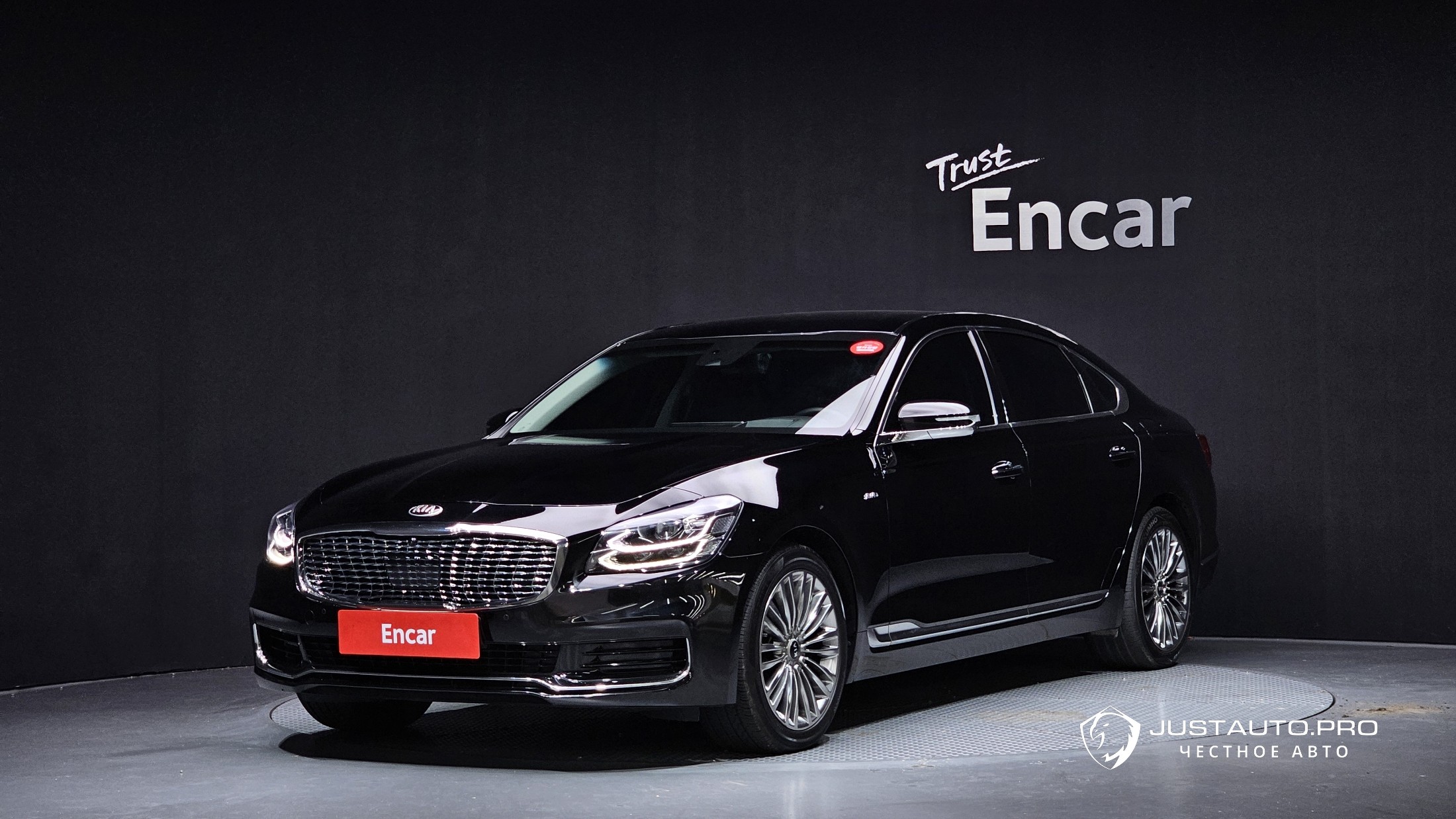 Автомобиль Kia K9