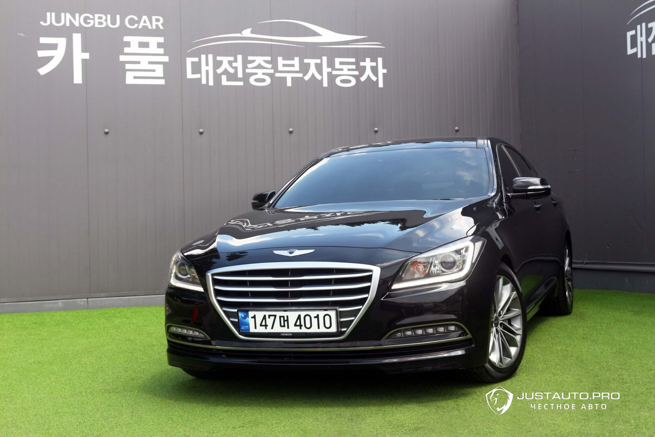 Автомобиль Hyundai Genesis