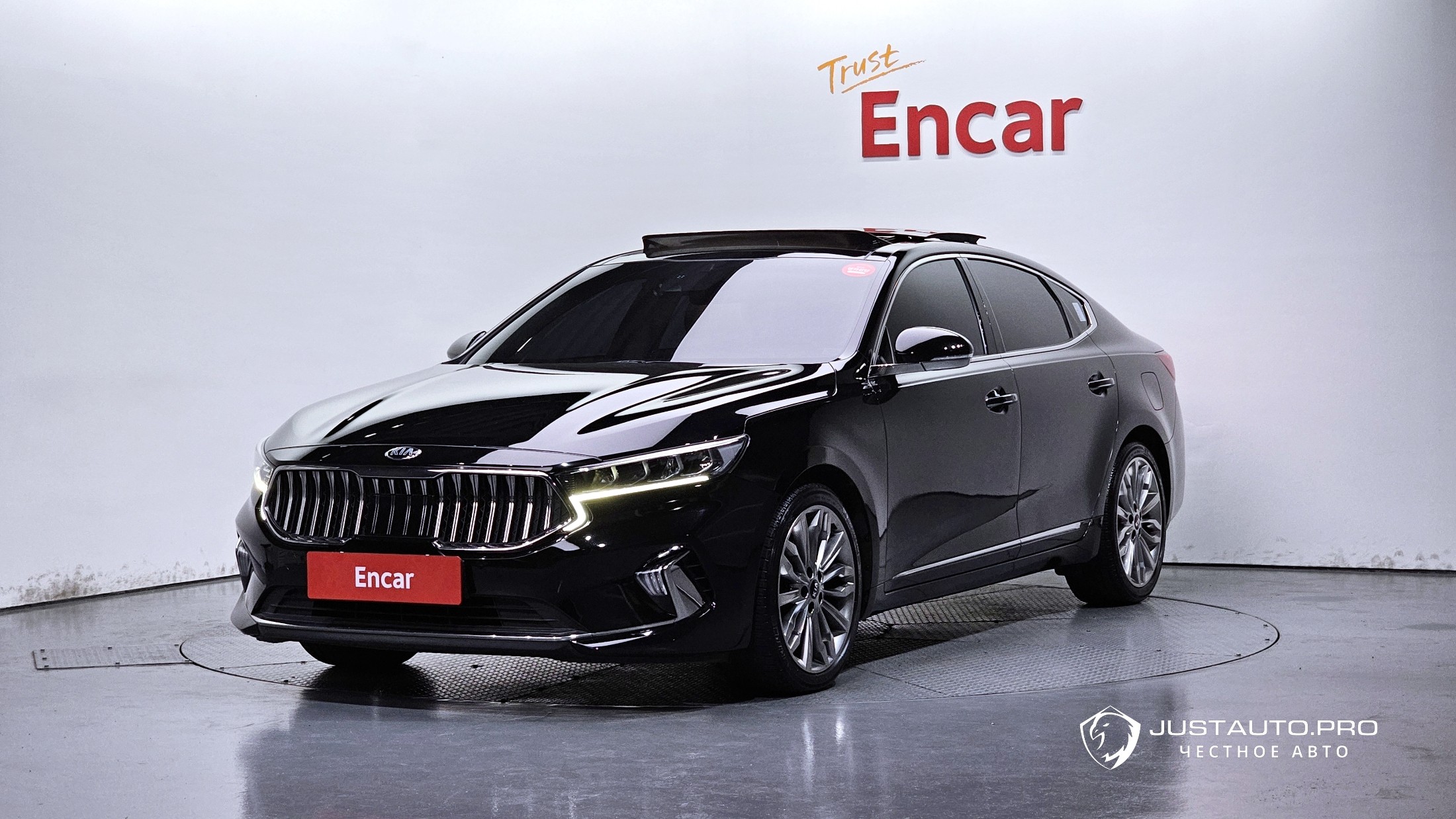 Автомобиль Kia K7