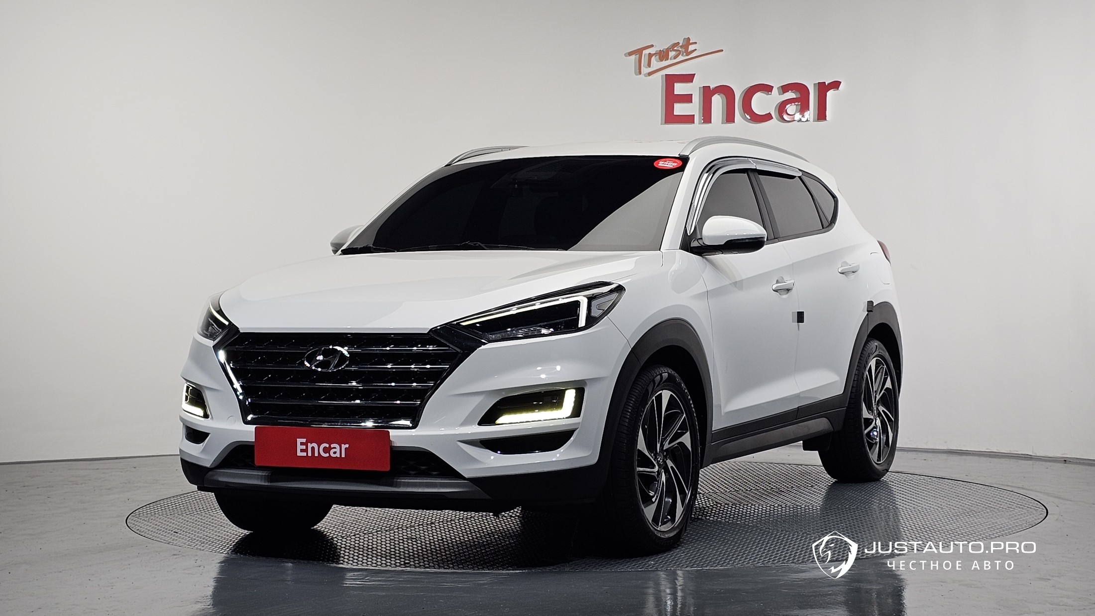 Автомобиль Hyundai Tucson