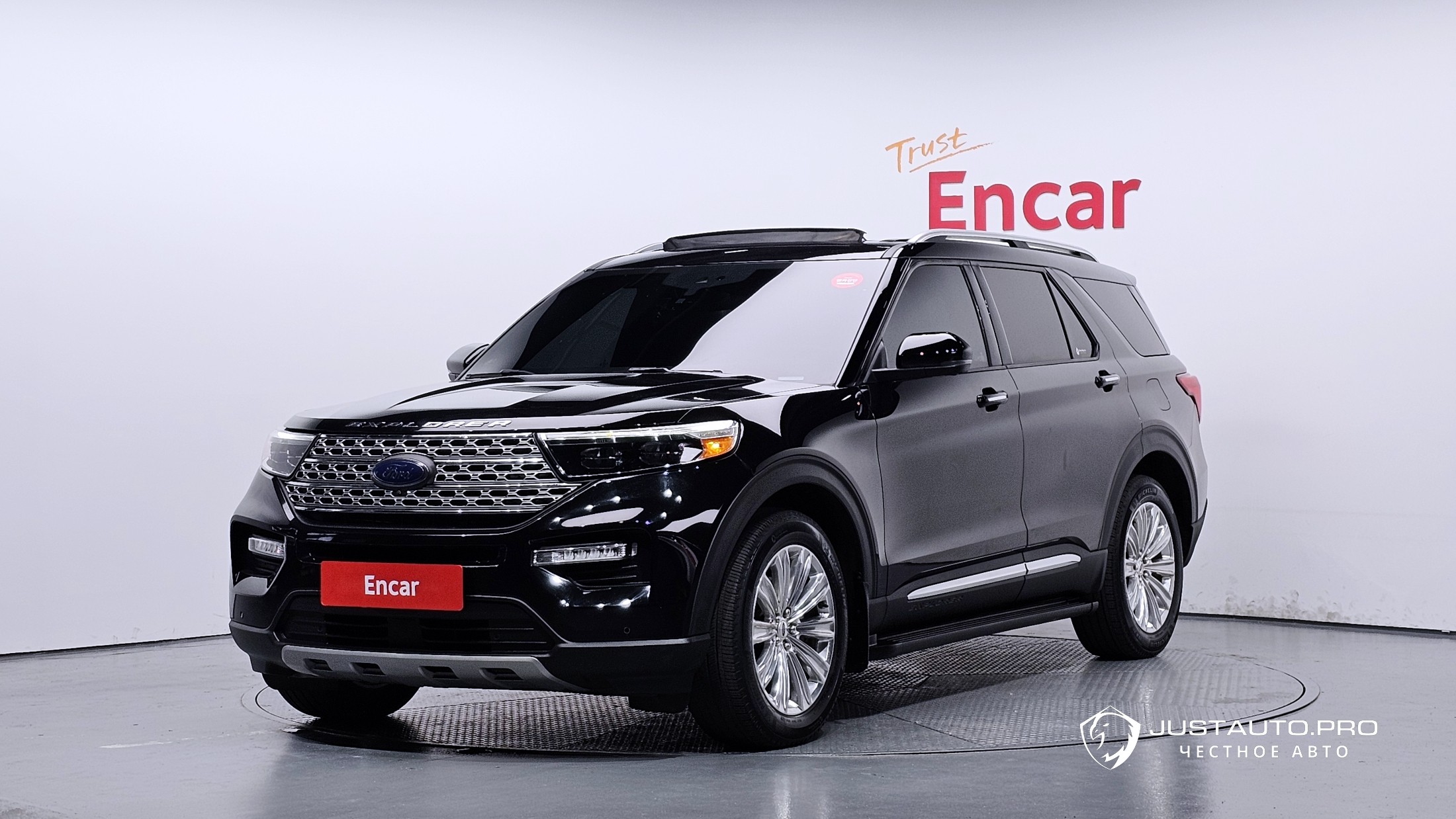 Автомобиль Ford Explorer