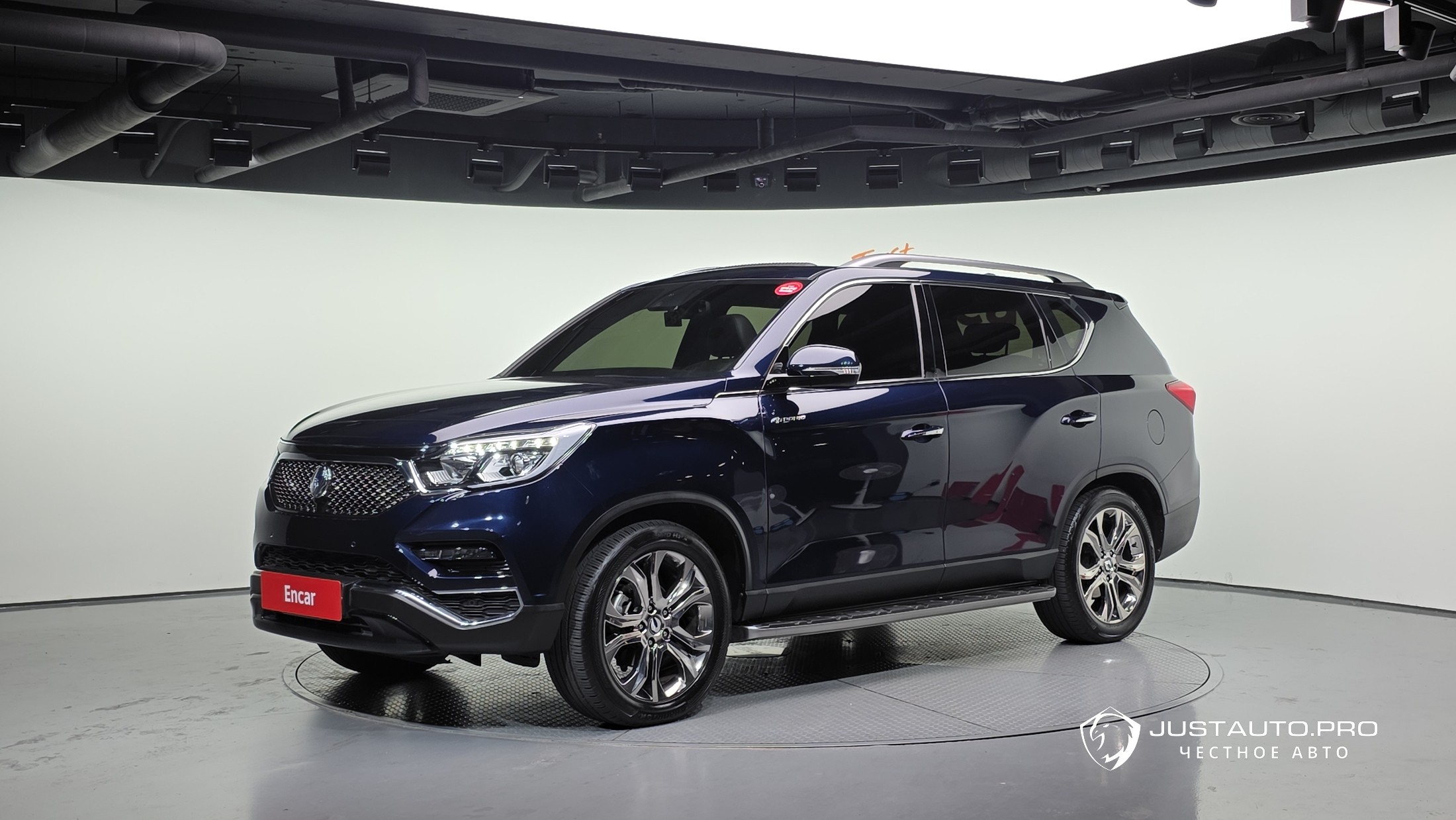 Автомобиль KG_Mobility_Ssangyong Rexton