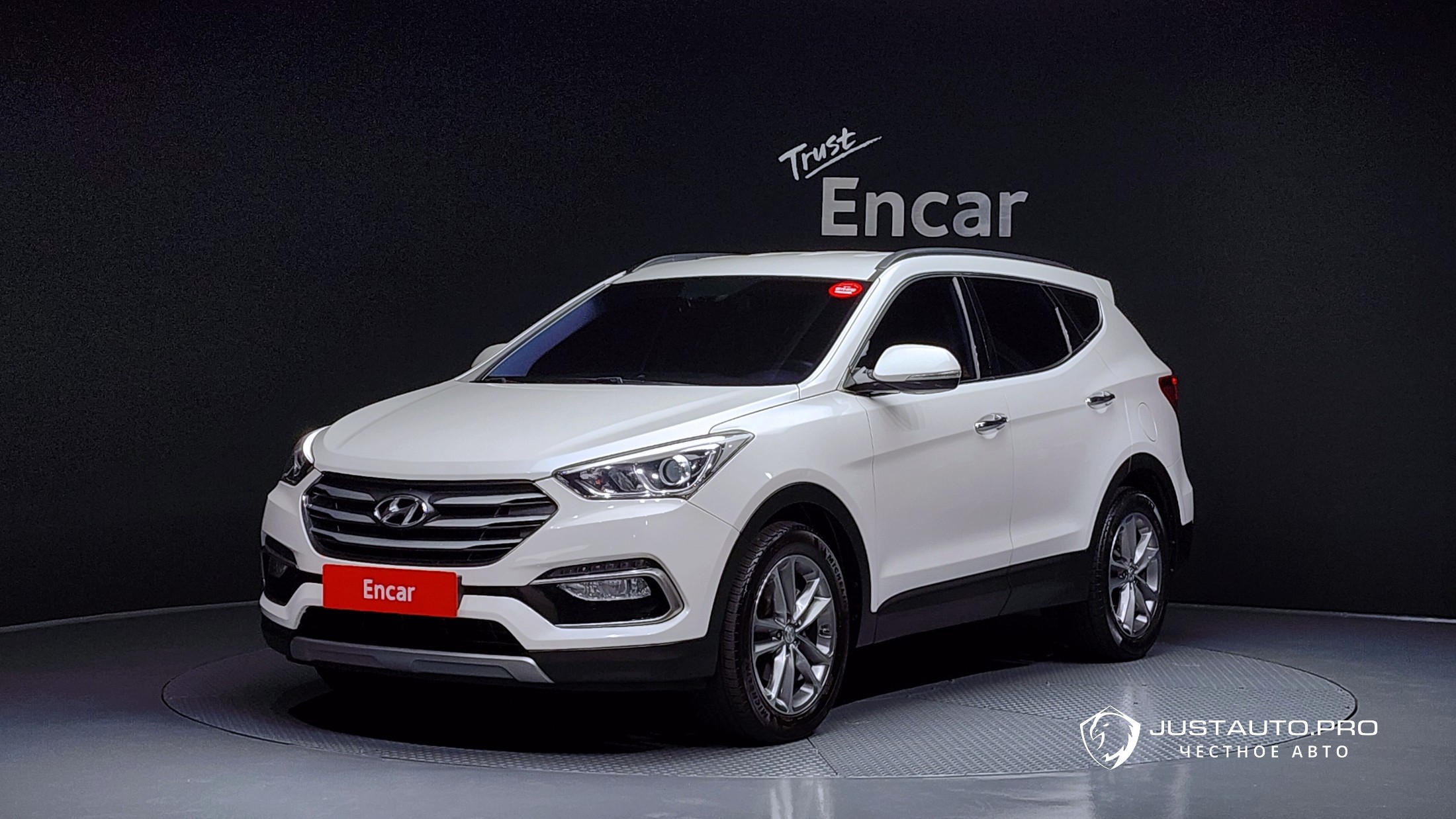 Автомобиль Hyundai Santafe