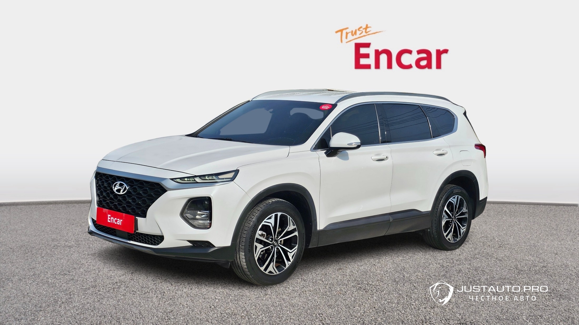 Автомобиль Hyundai Santafe