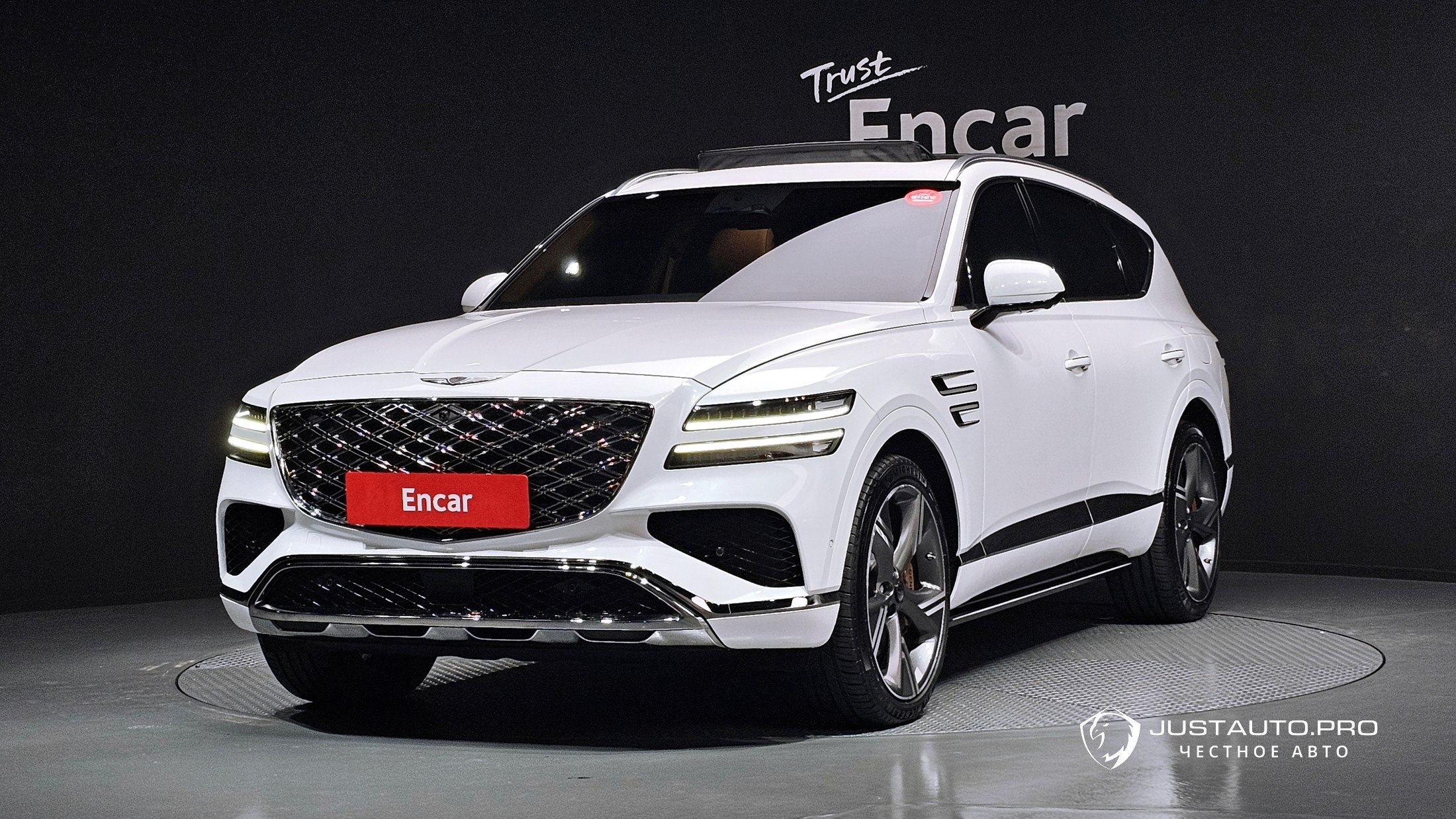 Автомобиль Genesis GV80