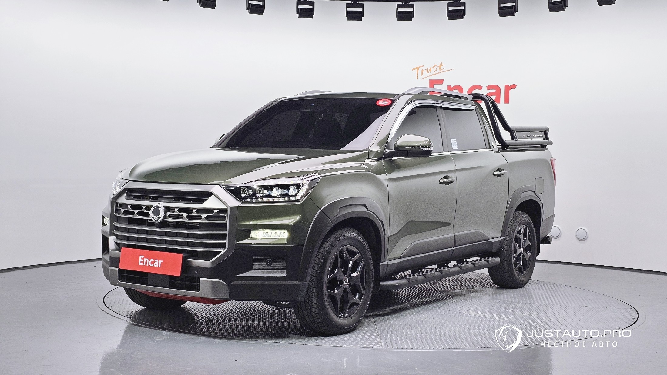 Автомобиль KG_Mobility_Ssangyong Rexton