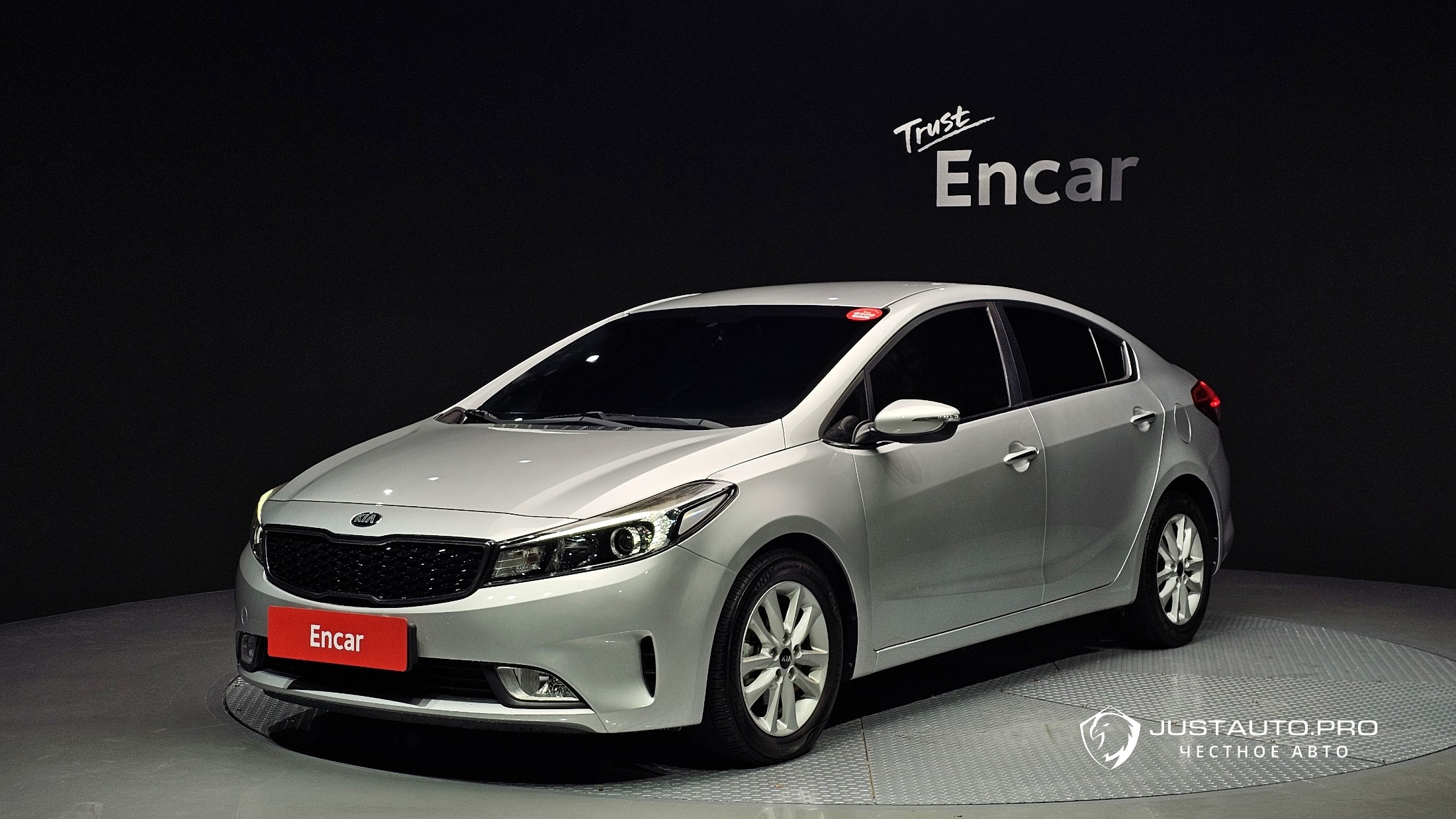 Автомобиль Kia K3