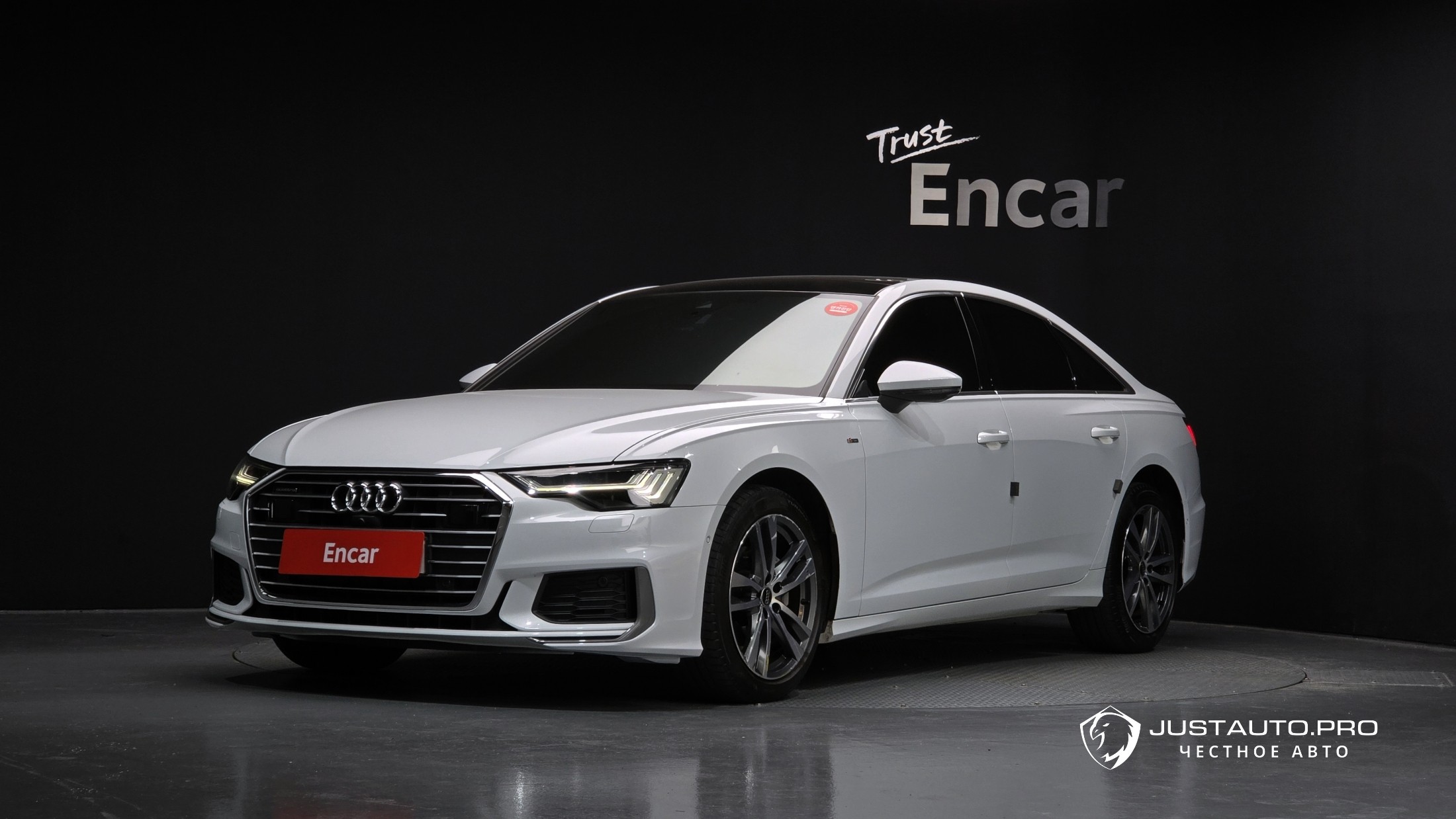 Автомобиль Audi A6
