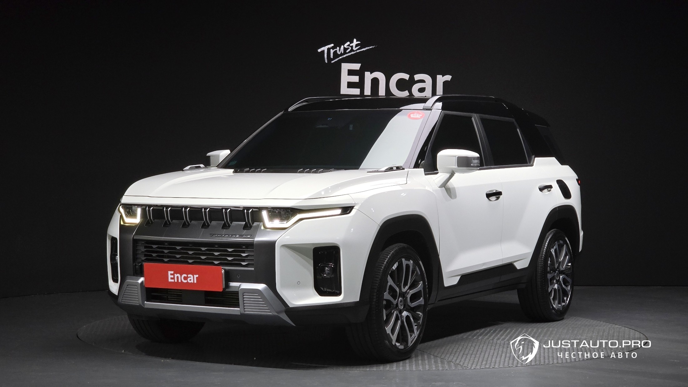 Автомобиль KG_Mobility_Ssangyong Torres