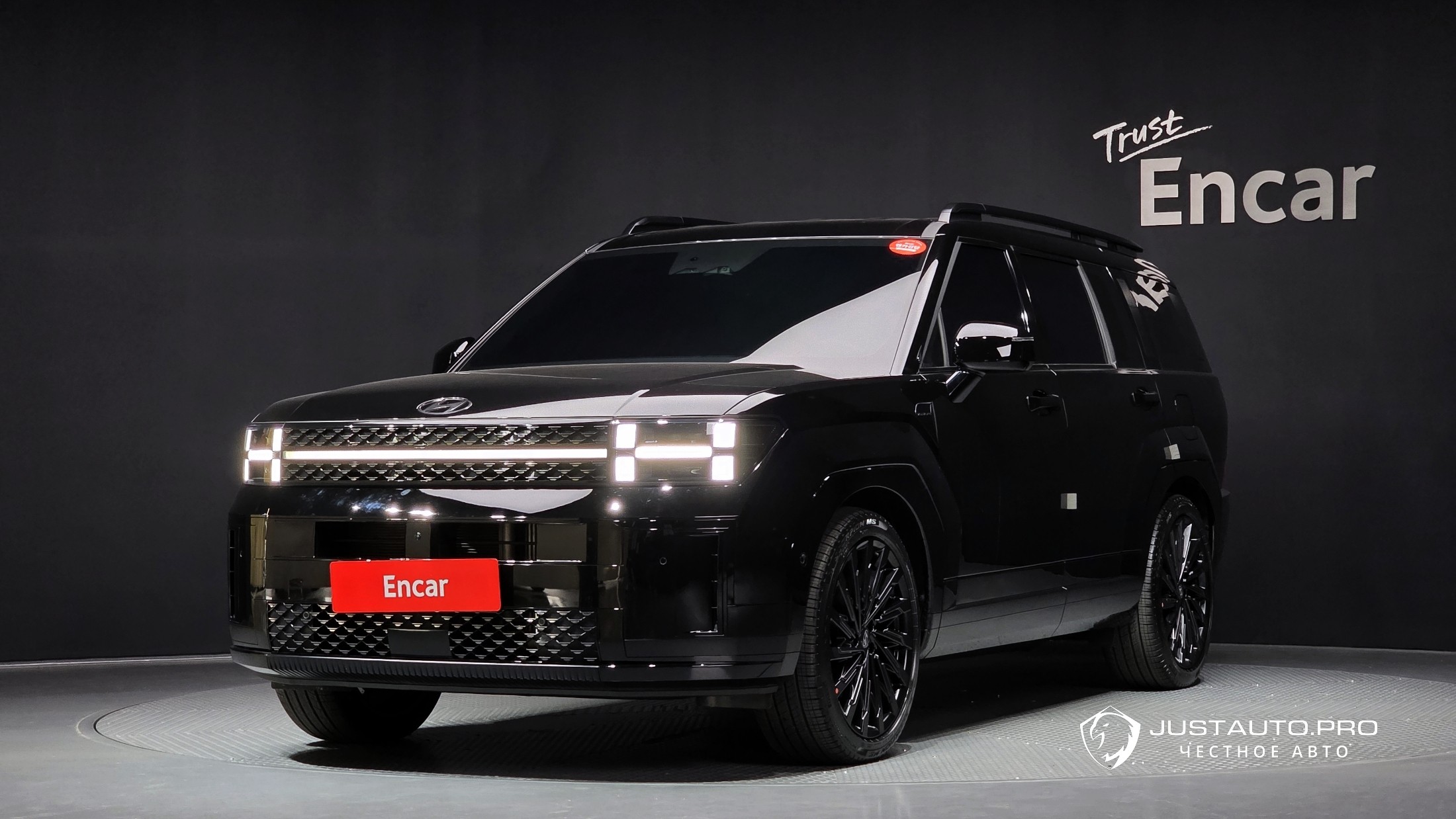 Автомобиль Hyundai Santafe