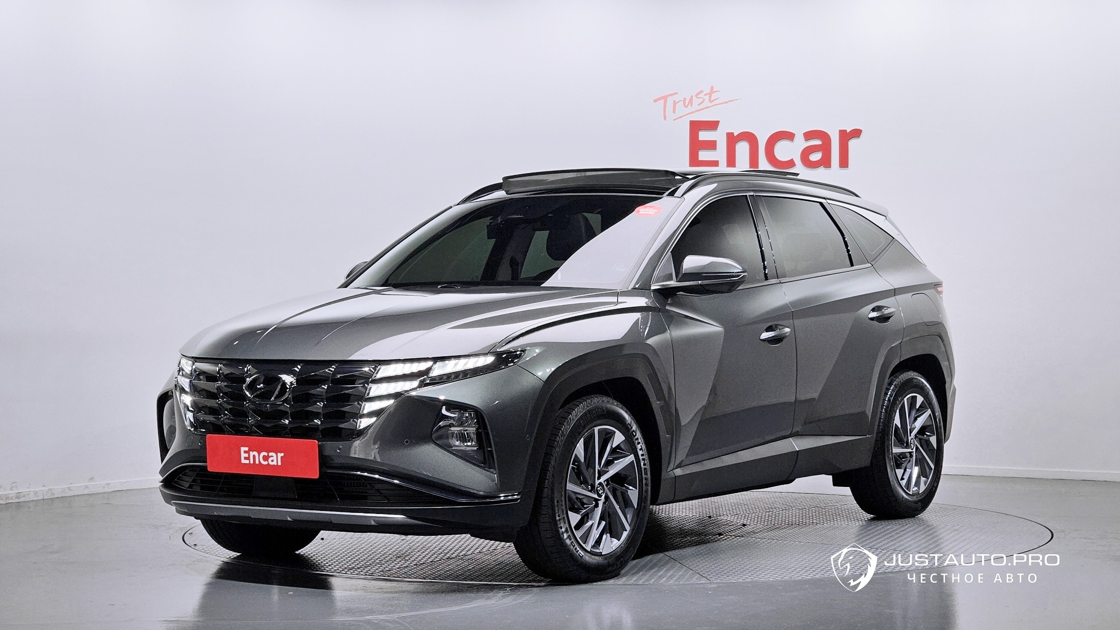 Автомобиль Hyundai Tucson