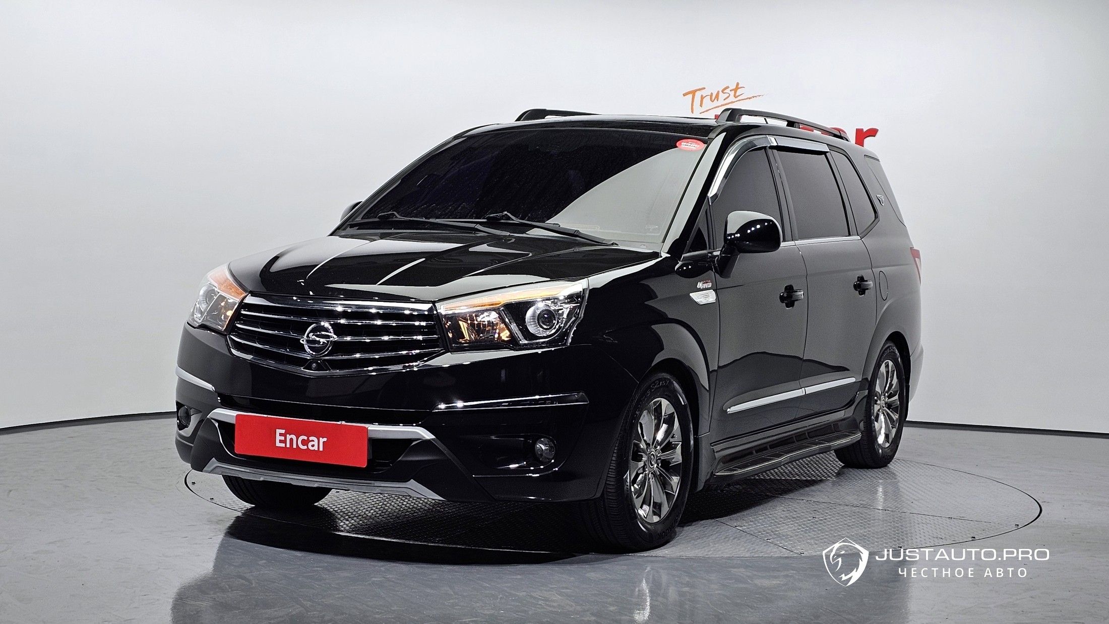 Автомобиль KG_Mobility_Ssangyong KORANDO