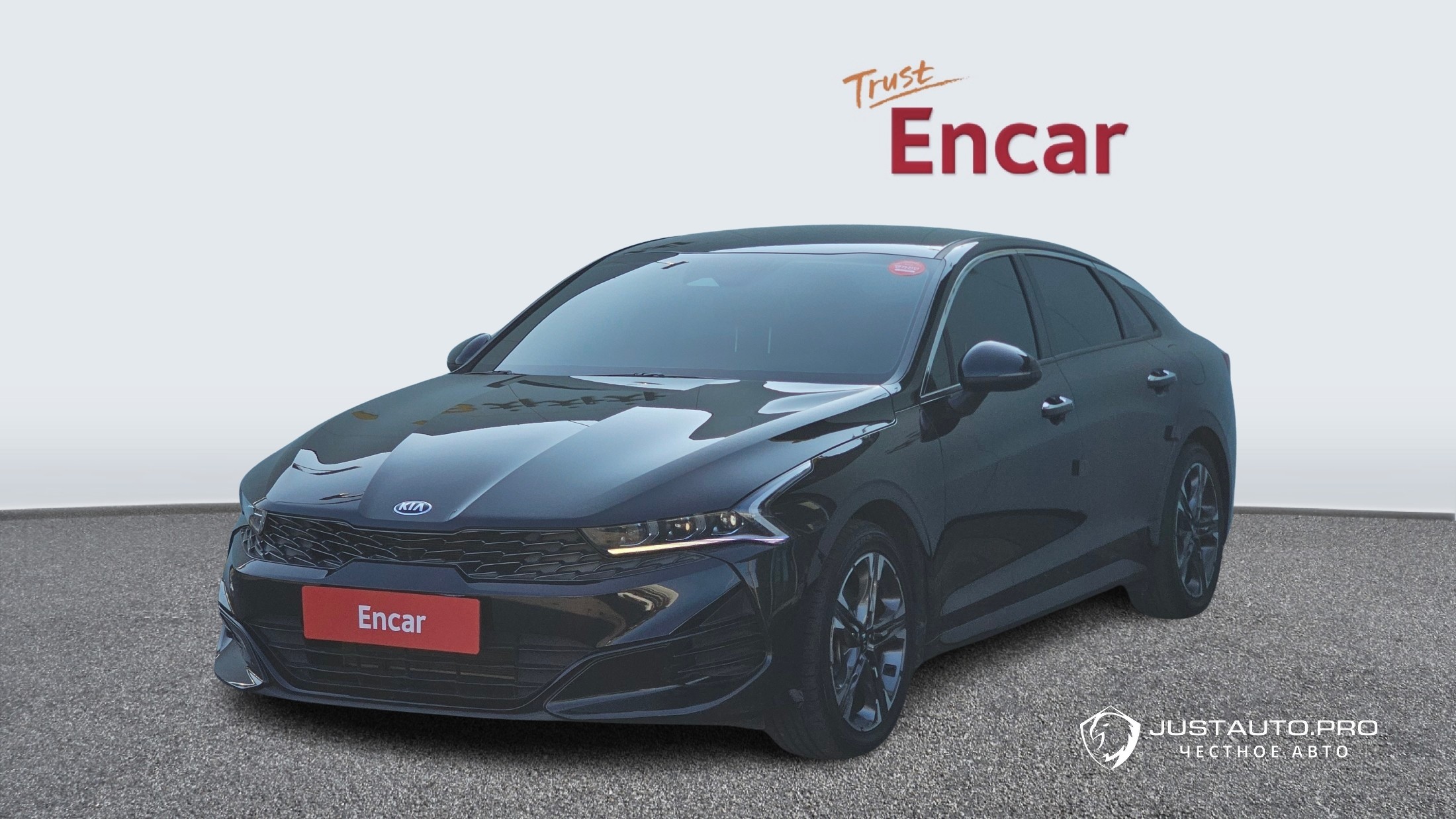 Автомобиль Kia K5