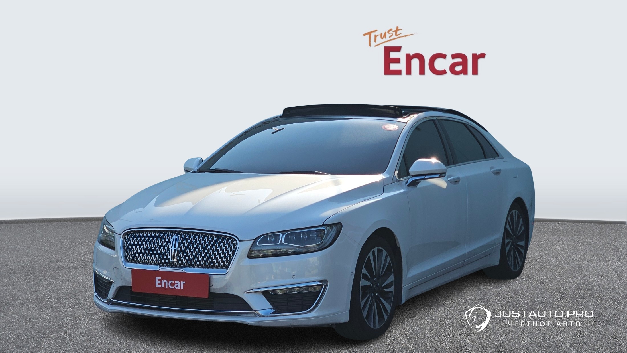 Автомобиль Lincoln MKZ