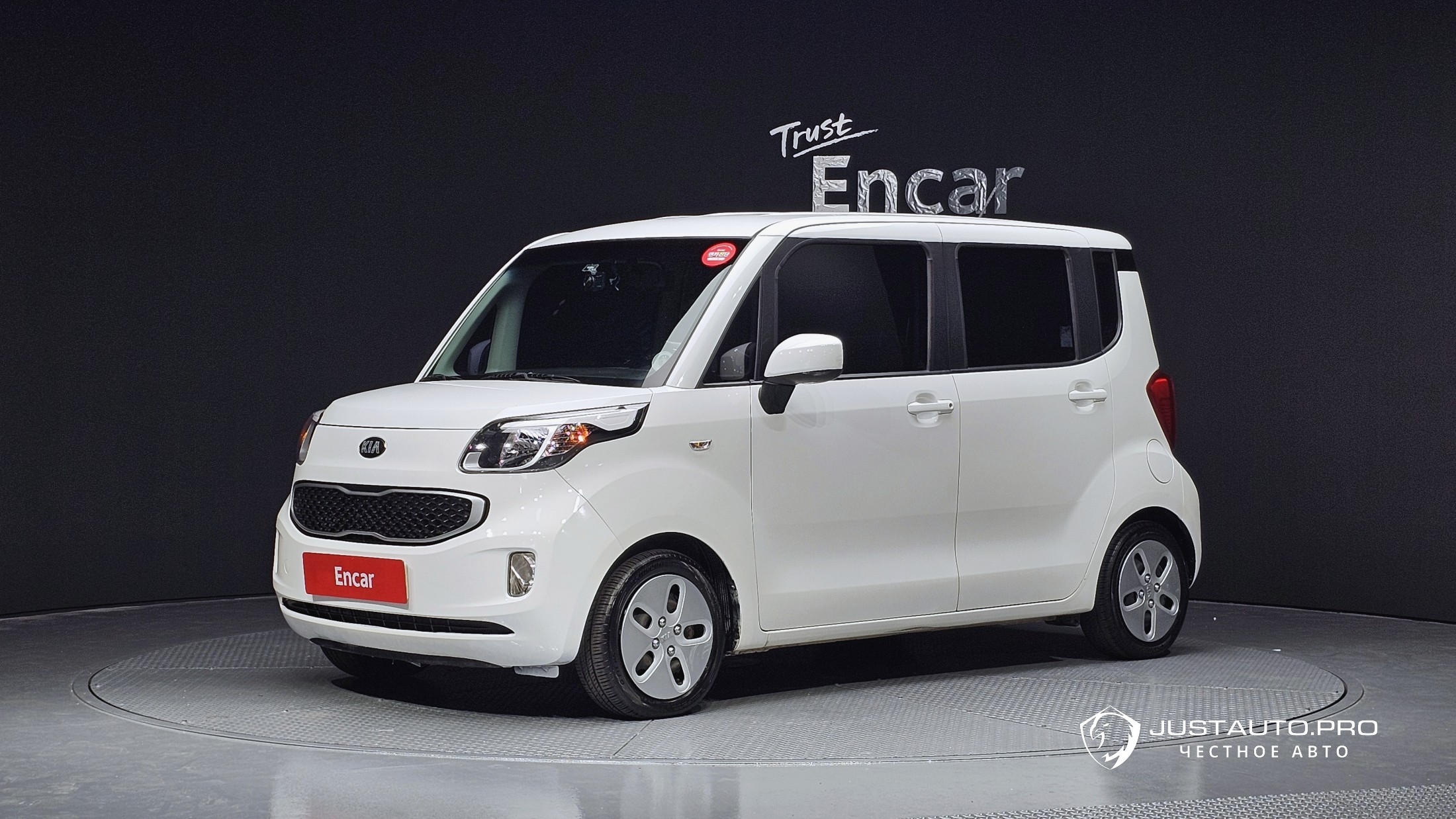 Автомобиль Kia RAY