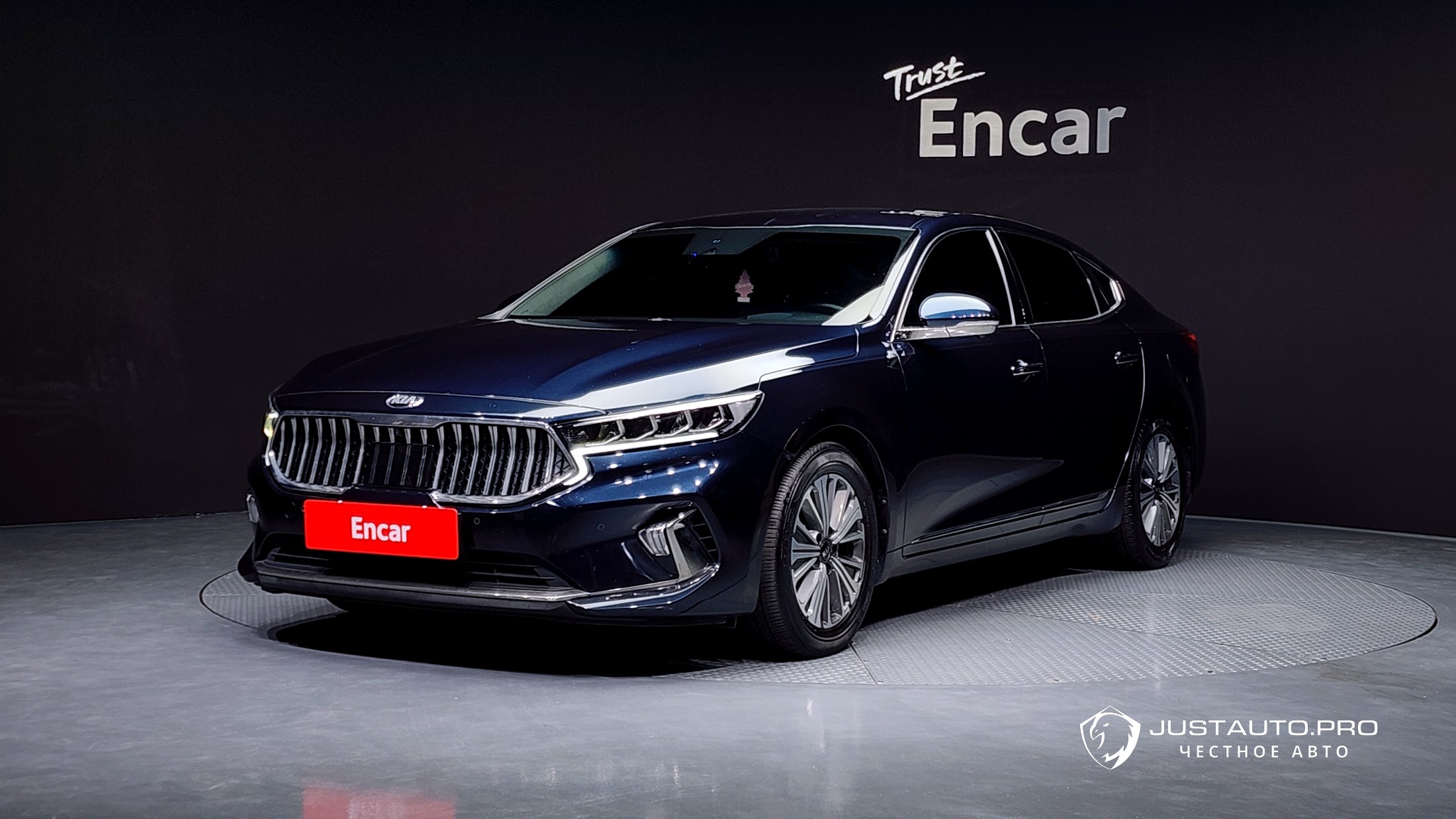 Автомобиль Kia K7