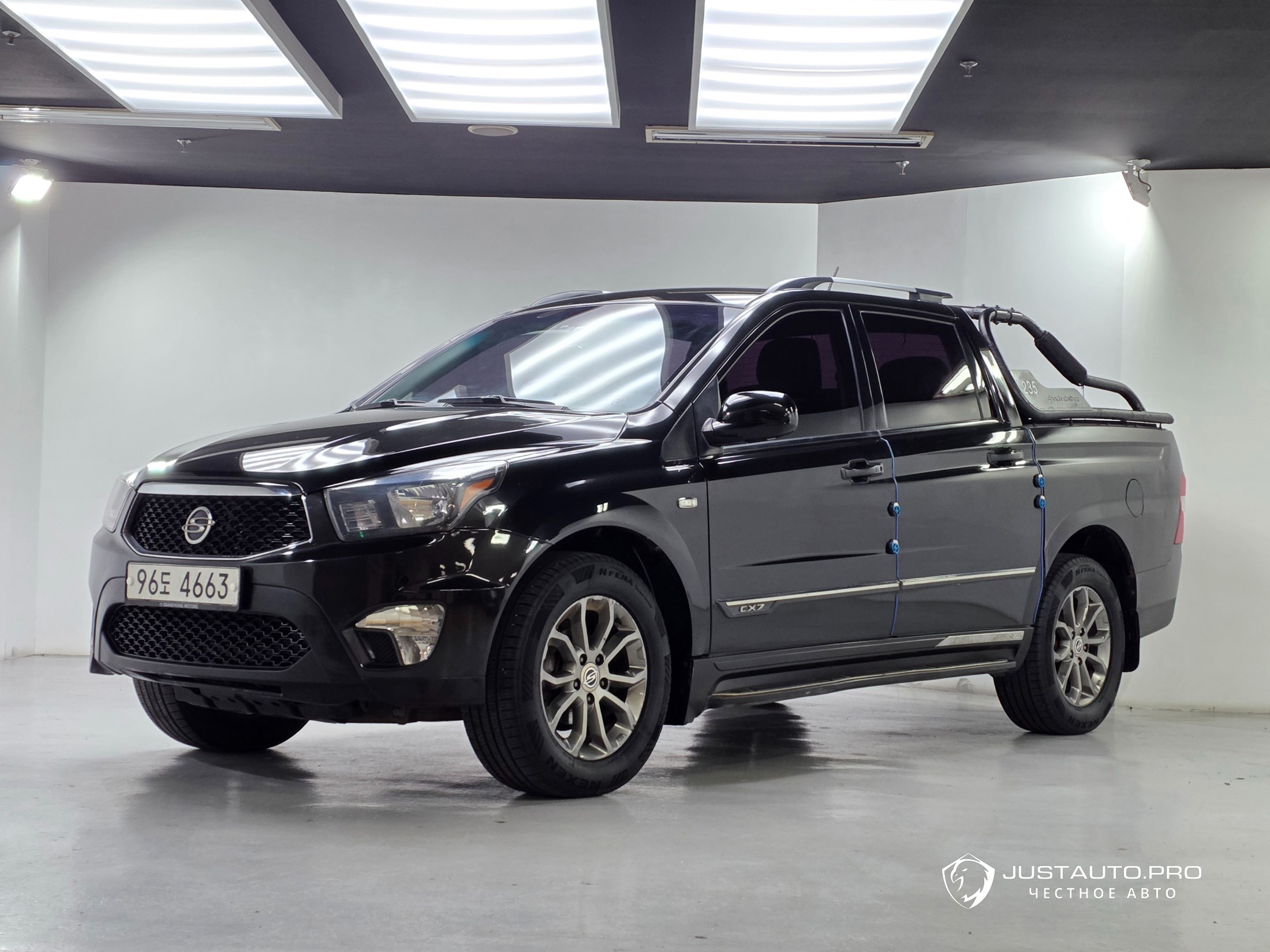 Автомобиль KG_Mobility_Ssangyong KORANDO